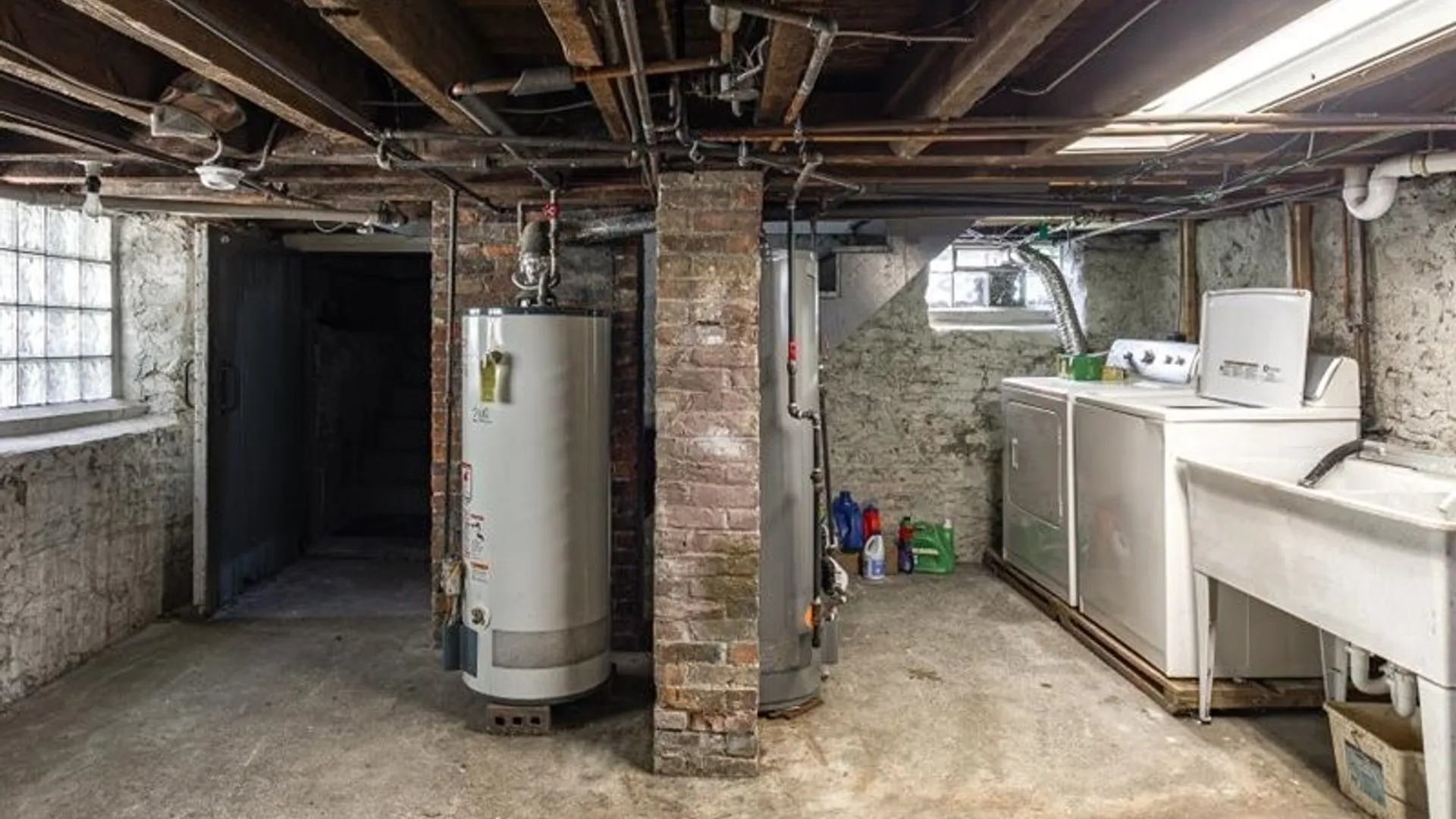 Property at 174 Mariner Street, Buffalo, NY 14201 40