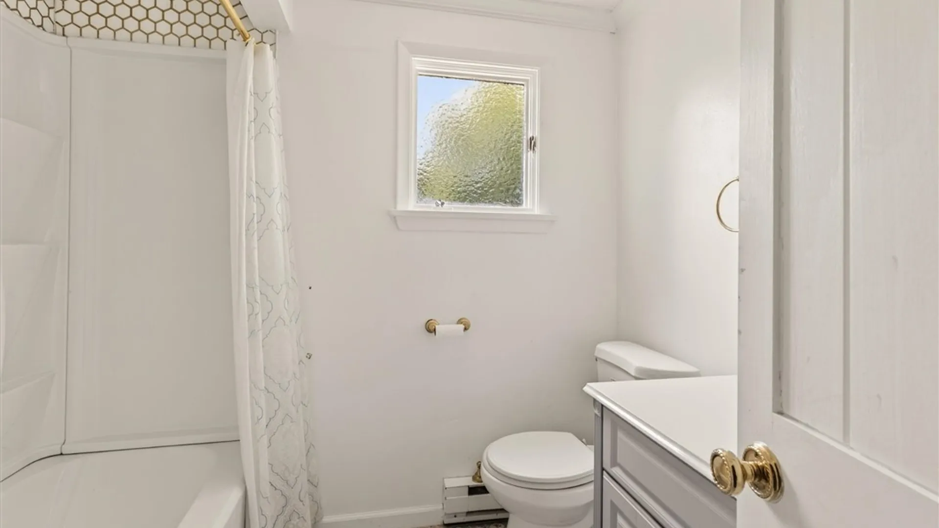 Property at 186 Mobile Drive, Greece, NY 14616 32