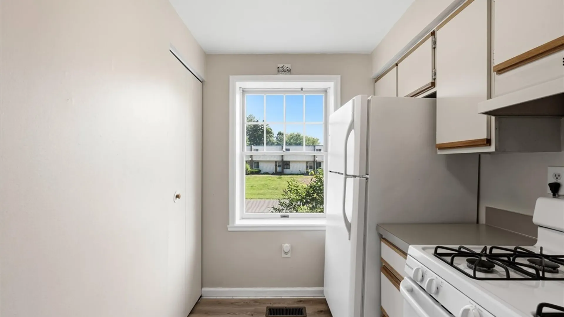 Property at 4433 Heritage Drive, Clay, NY 13090 13