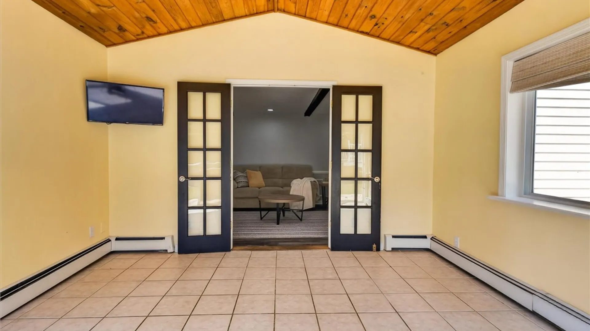 Property at 94 Mascot Drive, Greece, NY 14626 32