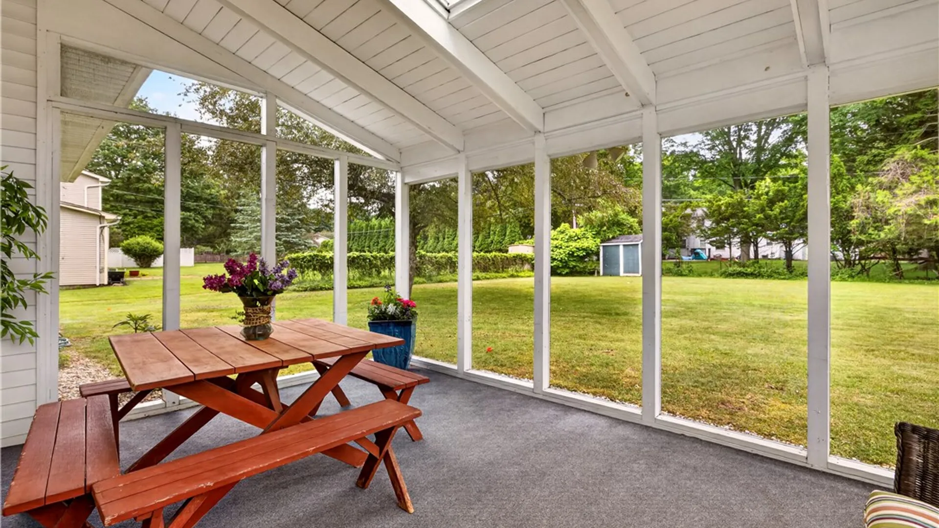Property at 69 Brentwood Lane, Perinton, NY 14450 27