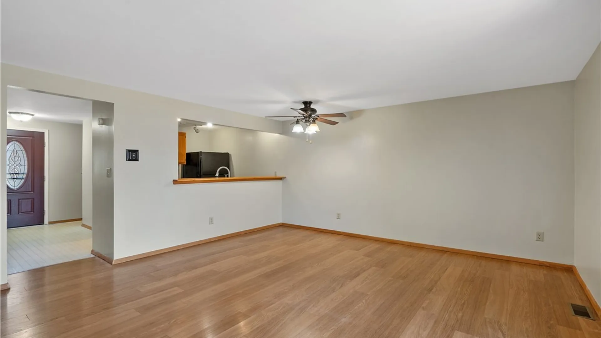 Property at 6074 Bethlehem Lane, Cicero, NY 13039 11