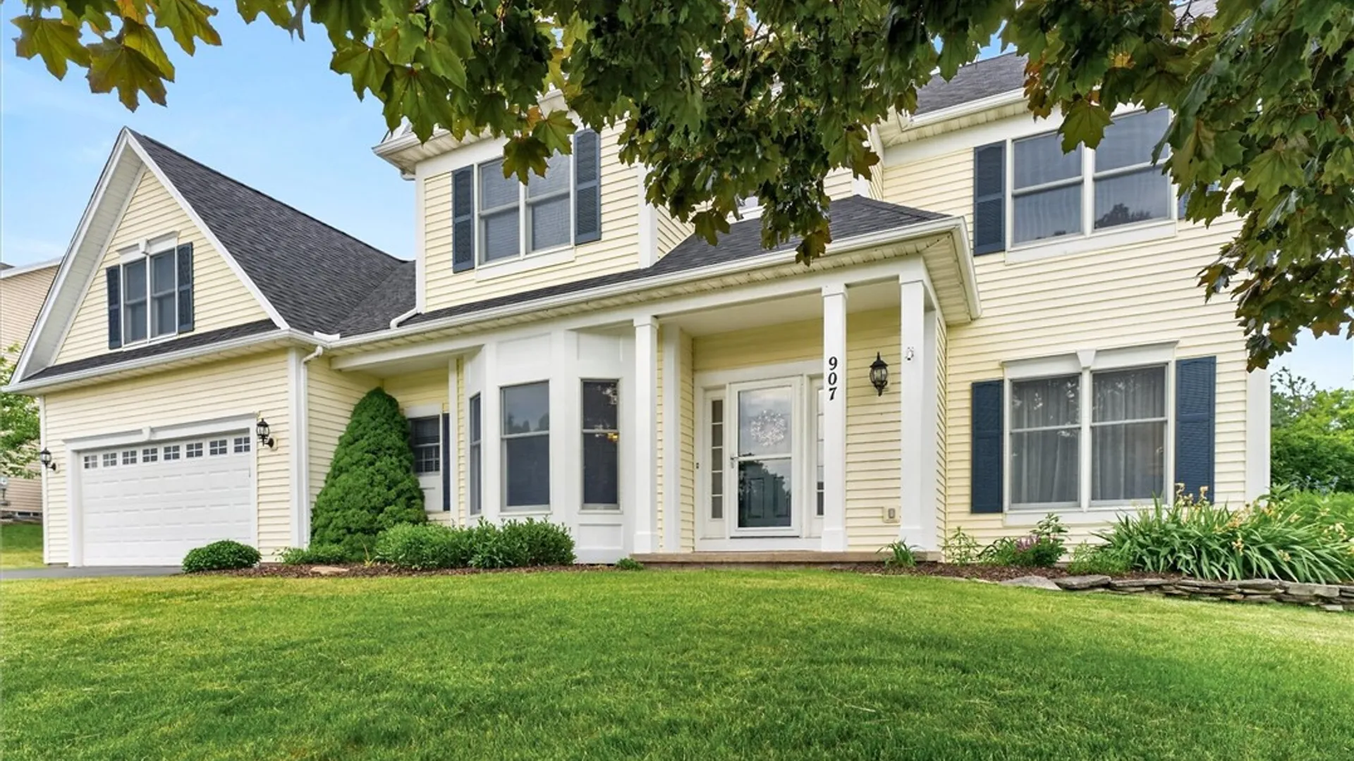 Property at 907 Taylor Rise, Victor, NY 14564 2