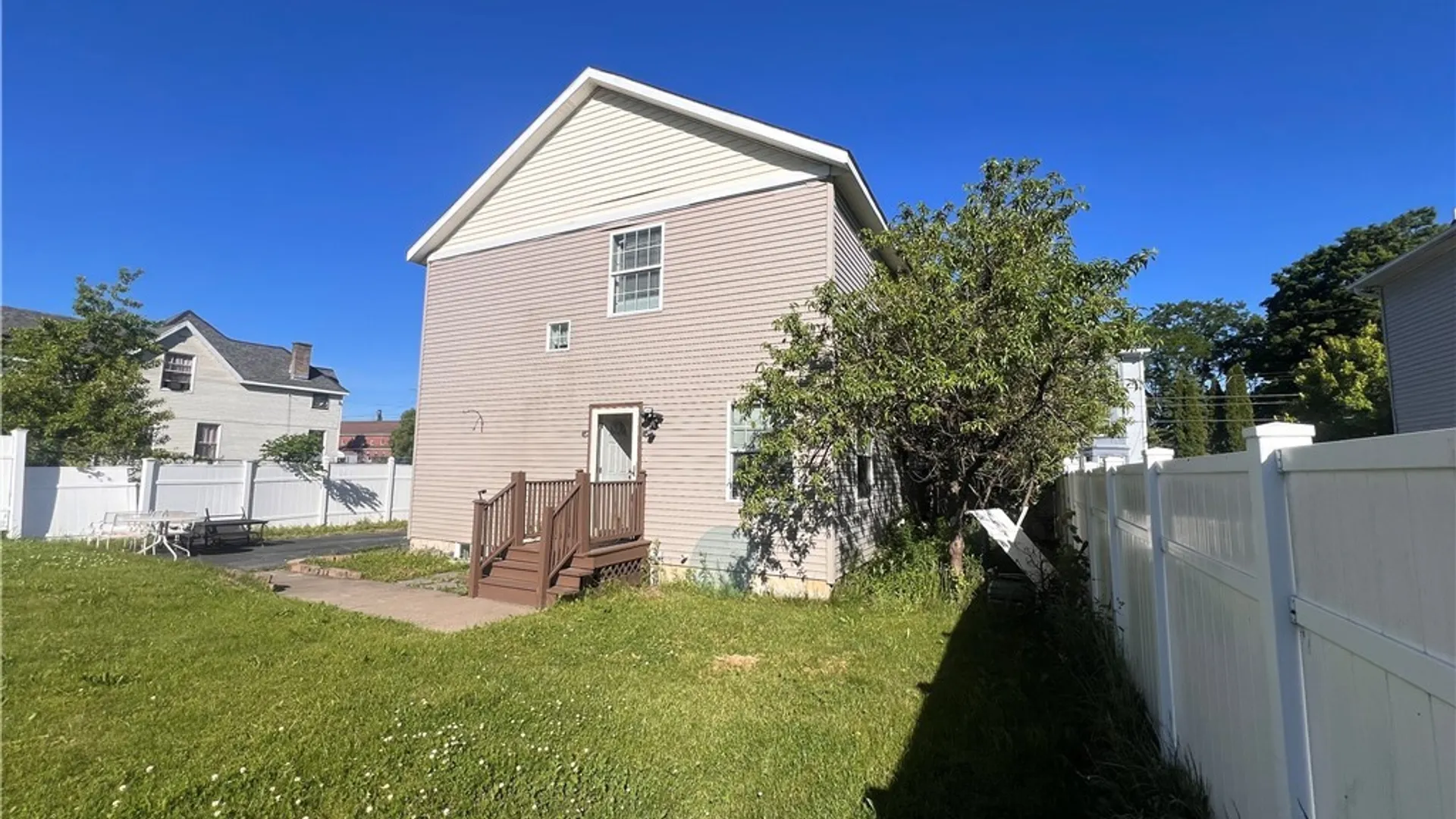 Property at 1128 West Street, Utica, NY 13501 32
