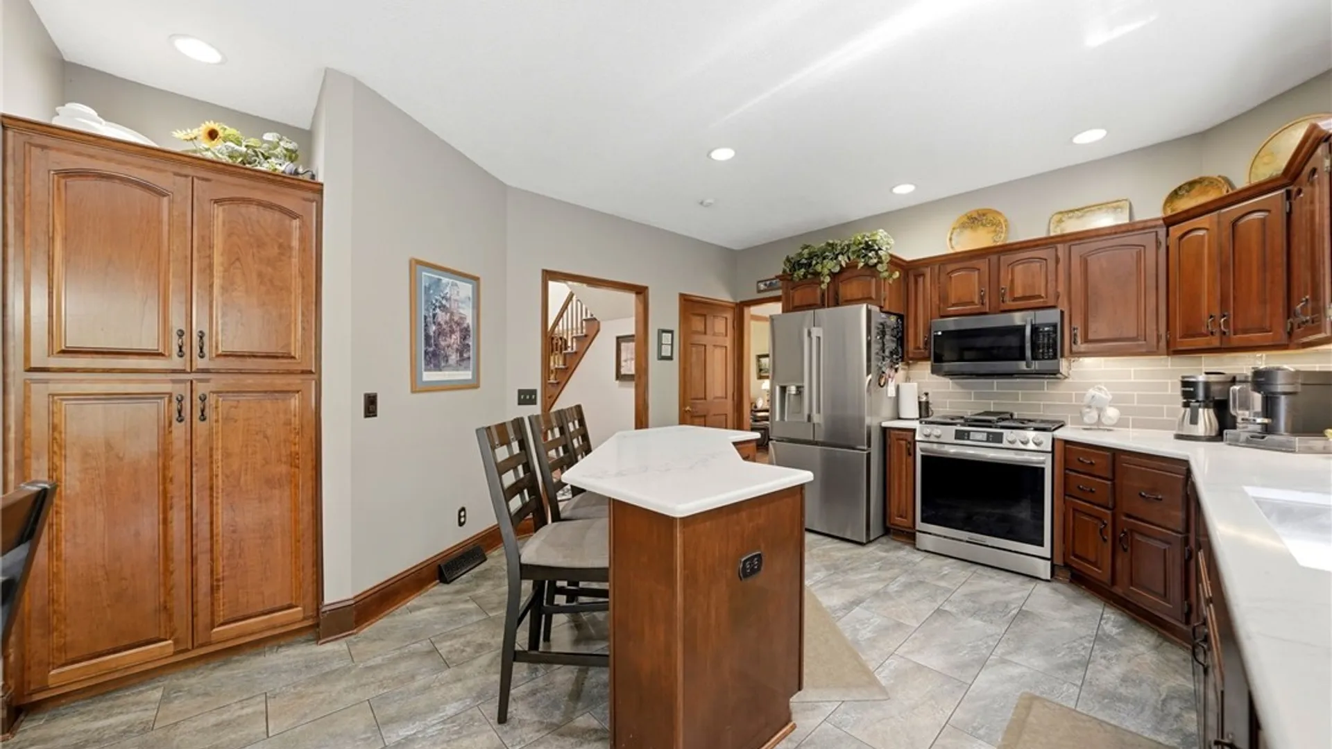Property at 10585 Royal Oak Drive, Clarence, NY 14031 12