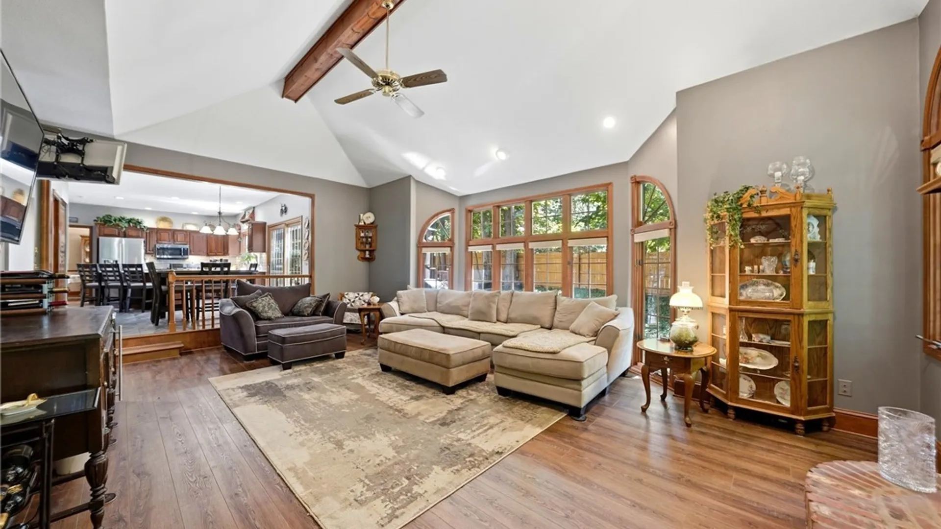 Property at 10585 Royal Oak Drive, Clarence, NY 14031 16