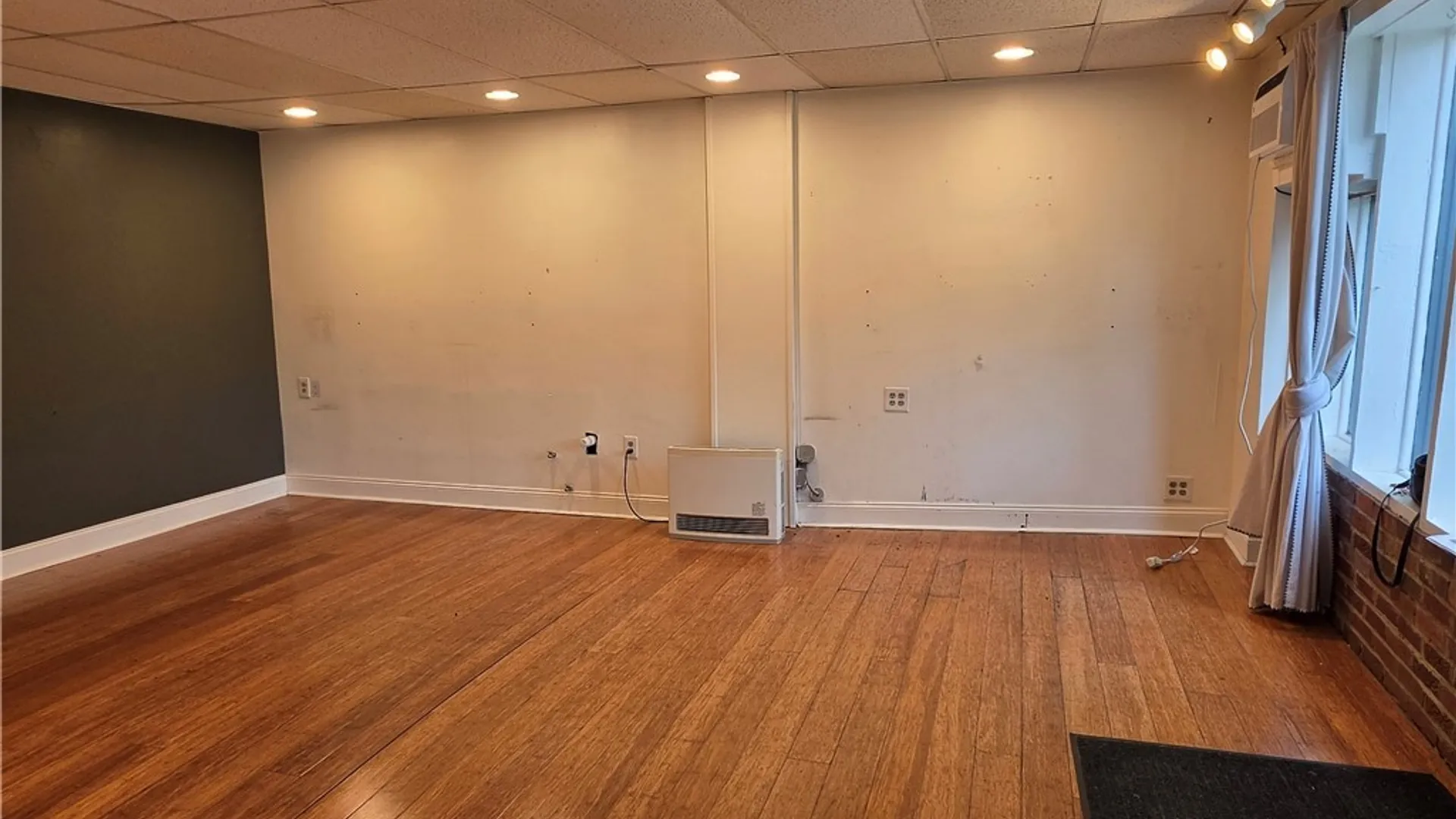 Property at 100 Brooklea - Unit#3 & 4 Drive, Manlius, NY 13066 5