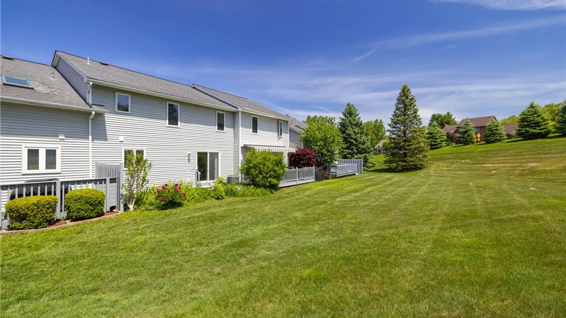 Property at 6 Chenin Run, Perinton, NY 14450 2