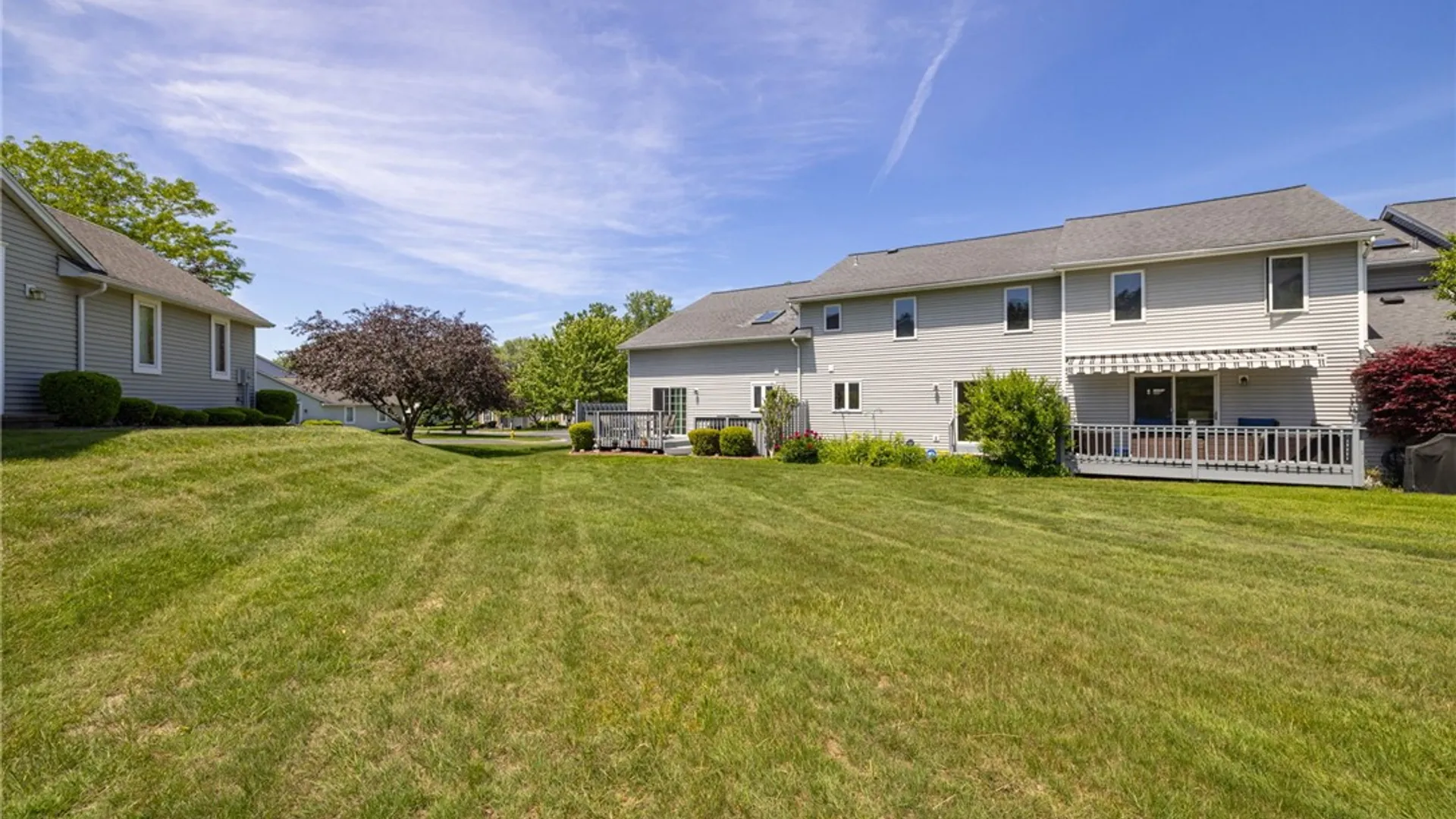 Property at 6 Chenin Run, Perinton, NY 14450 29