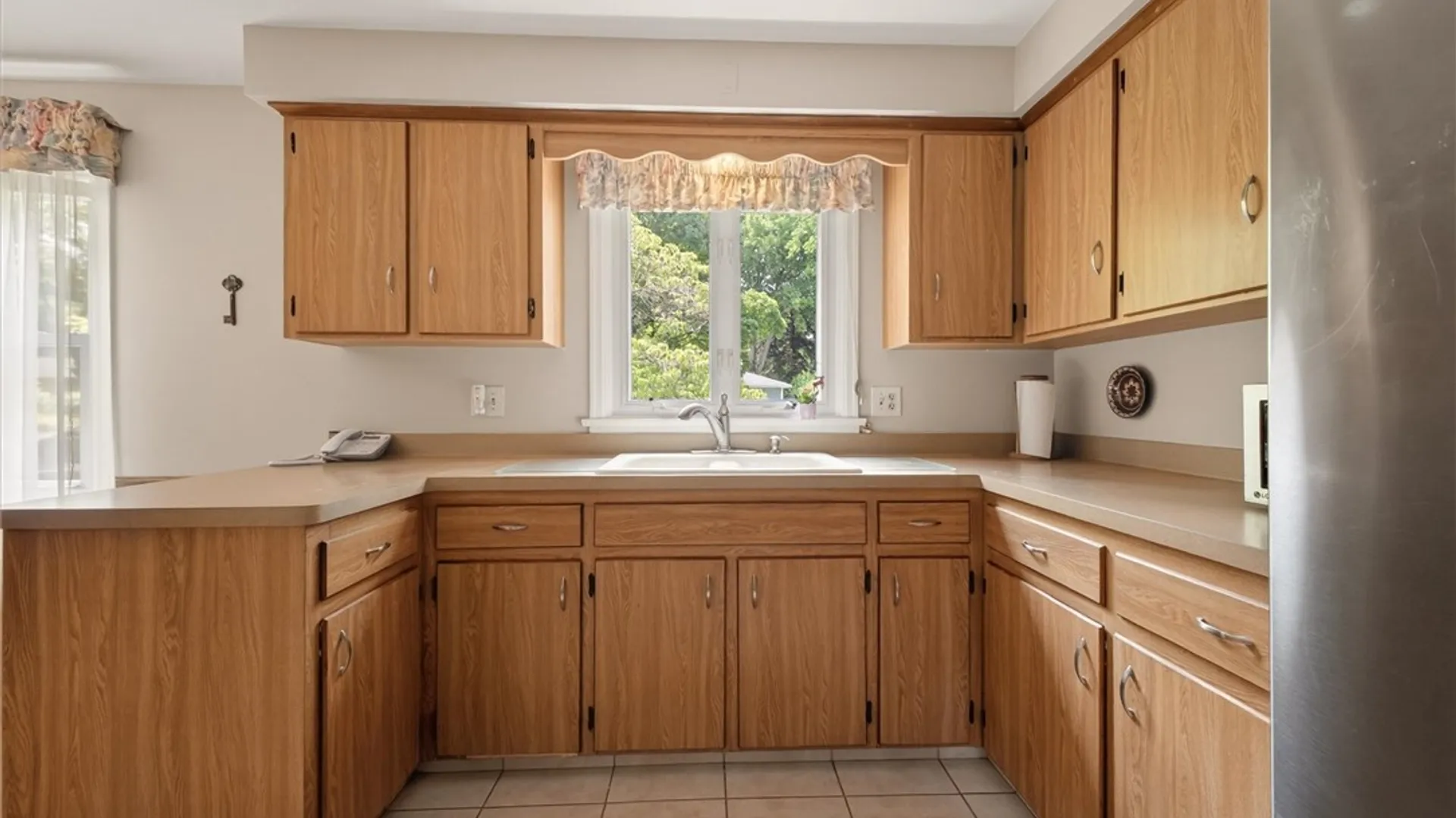 Property at 191 Spruce Lane, Irondequoit, NY 14622 11