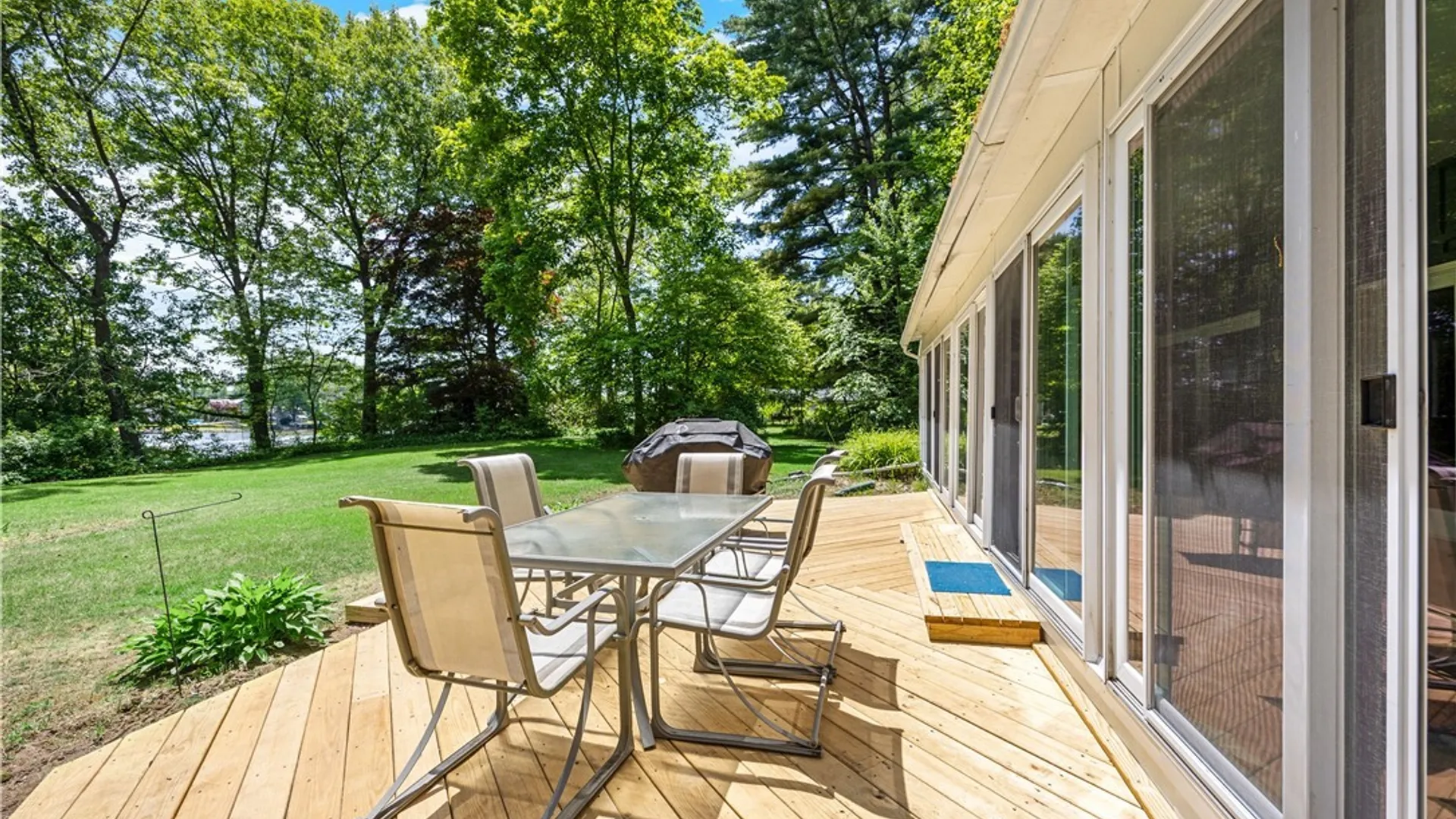 Property at 6 Snogles Lane, Lysander, NY 13027 38