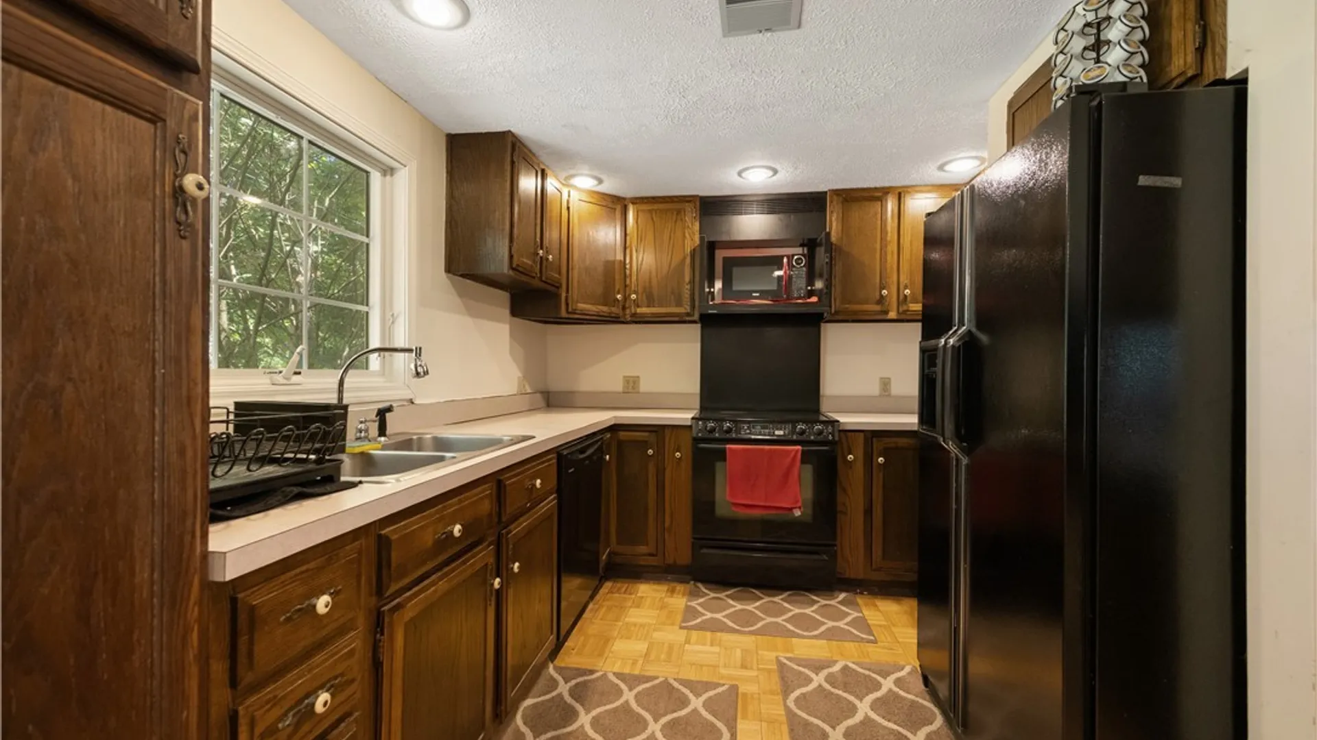 Property at 6 Snogles Lane, Lysander, NY 13027 7