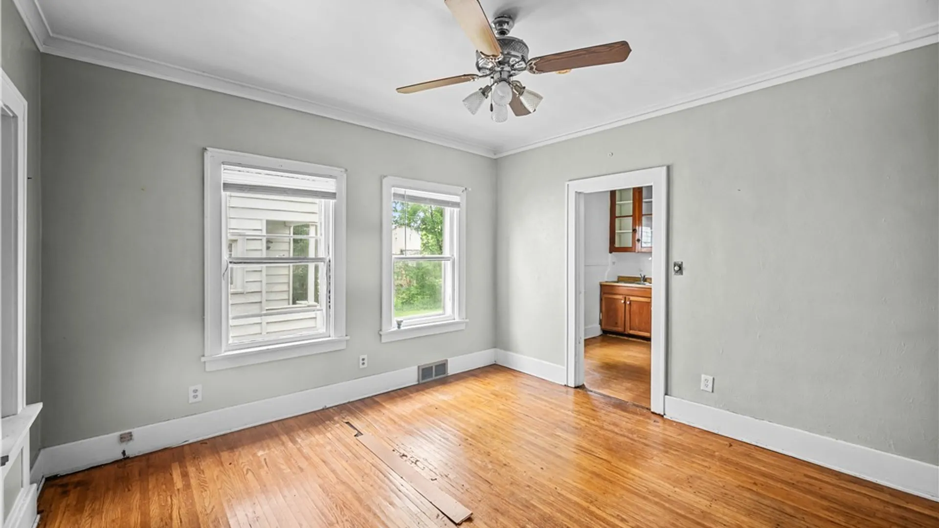 Property at 1445 Byrd Avenue, Niagara Falls, NY 14303 12
