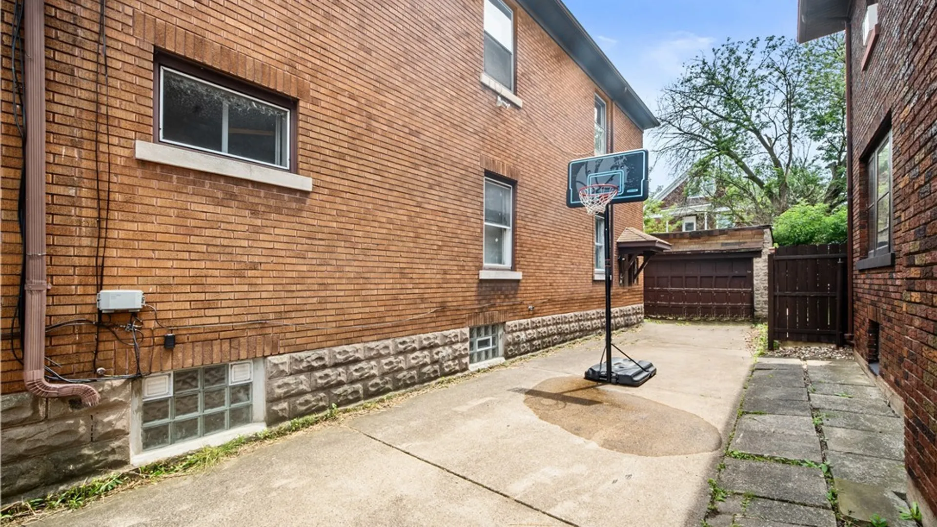 Property at 1445 Byrd Avenue, Niagara Falls, NY 14303 33