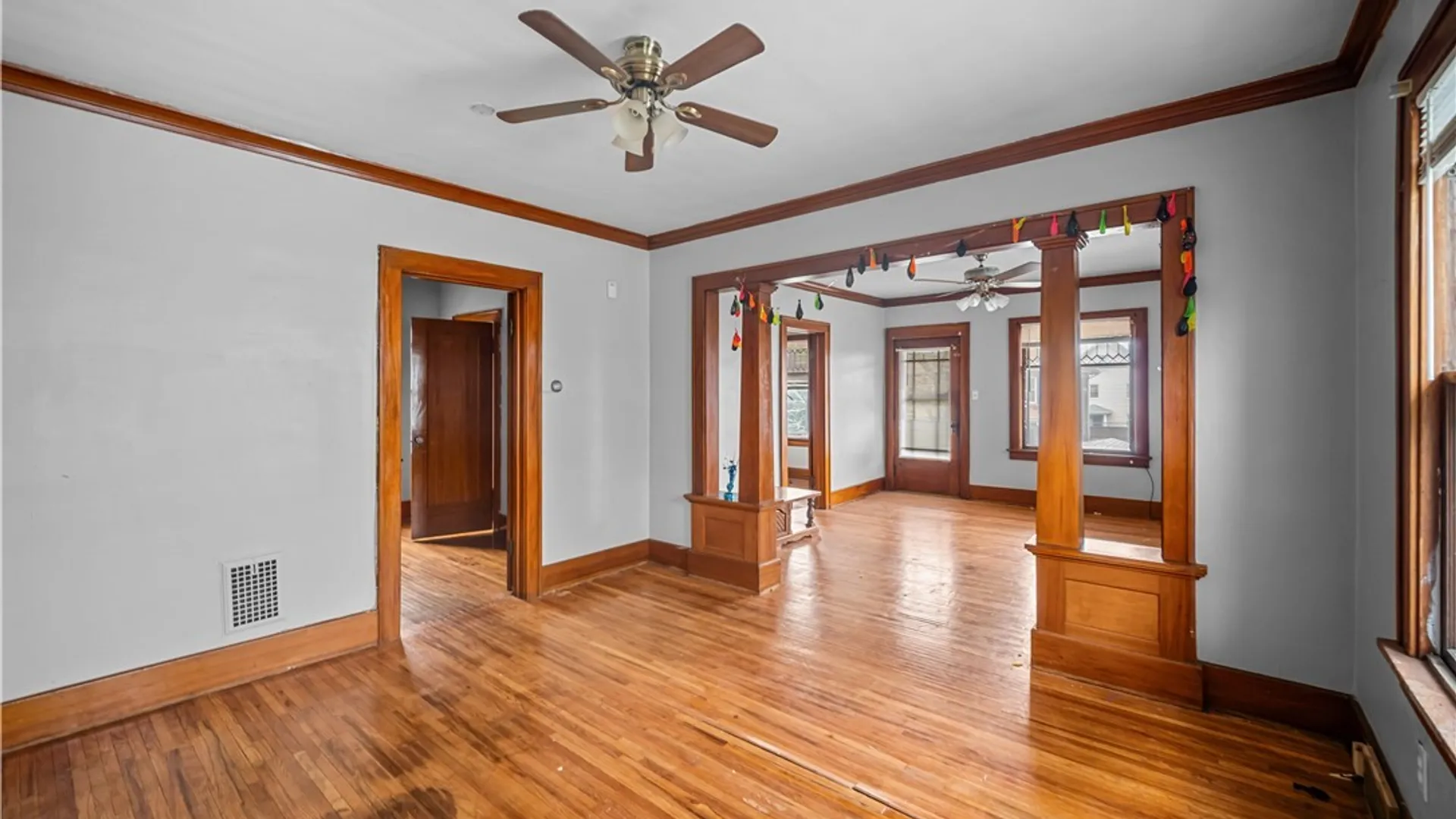 Property at 1445 Byrd Avenue, Niagara Falls, NY 14303 4
