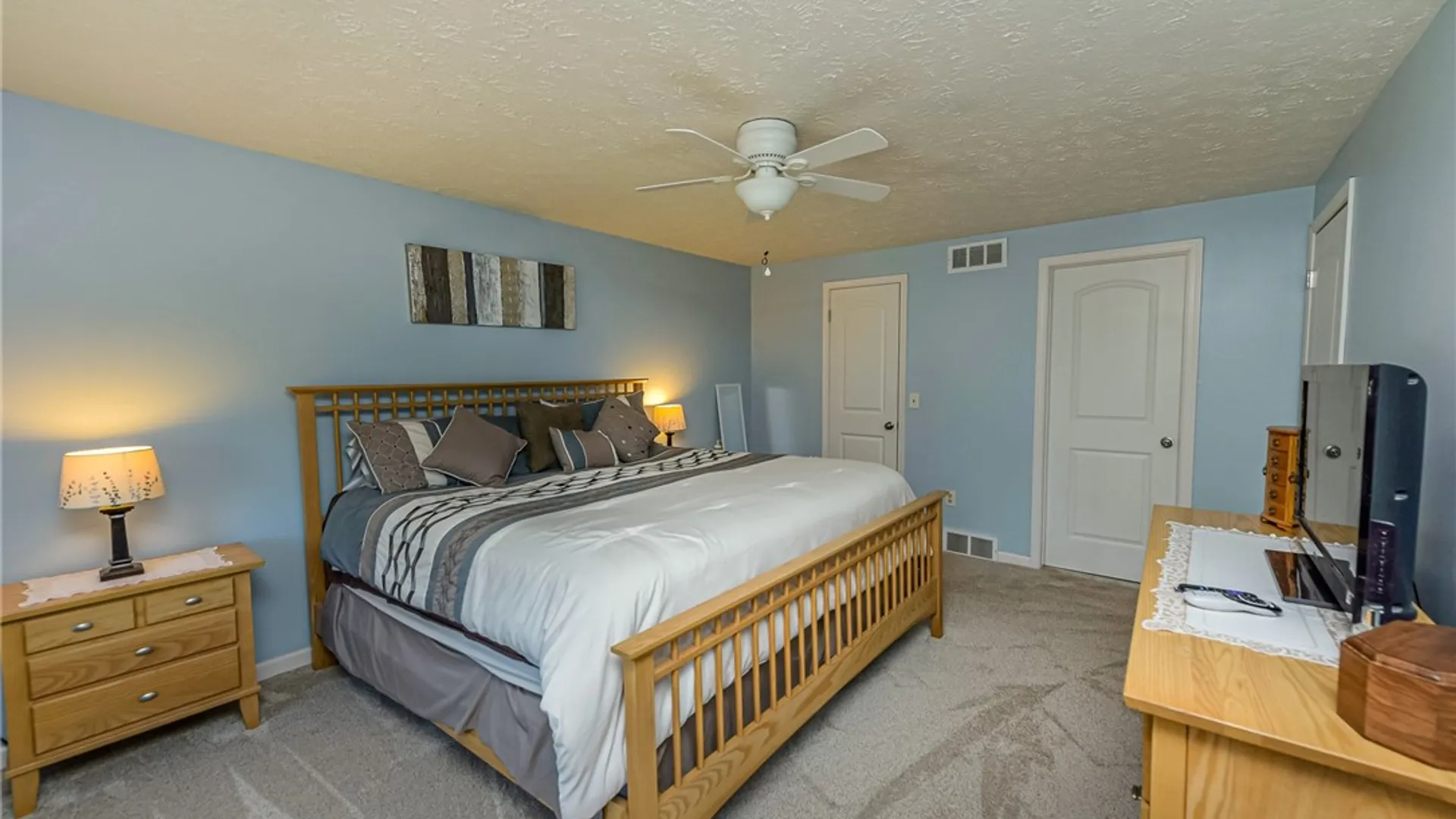 Property at 109 Seafarers Lane, Greece, NY 14612 21