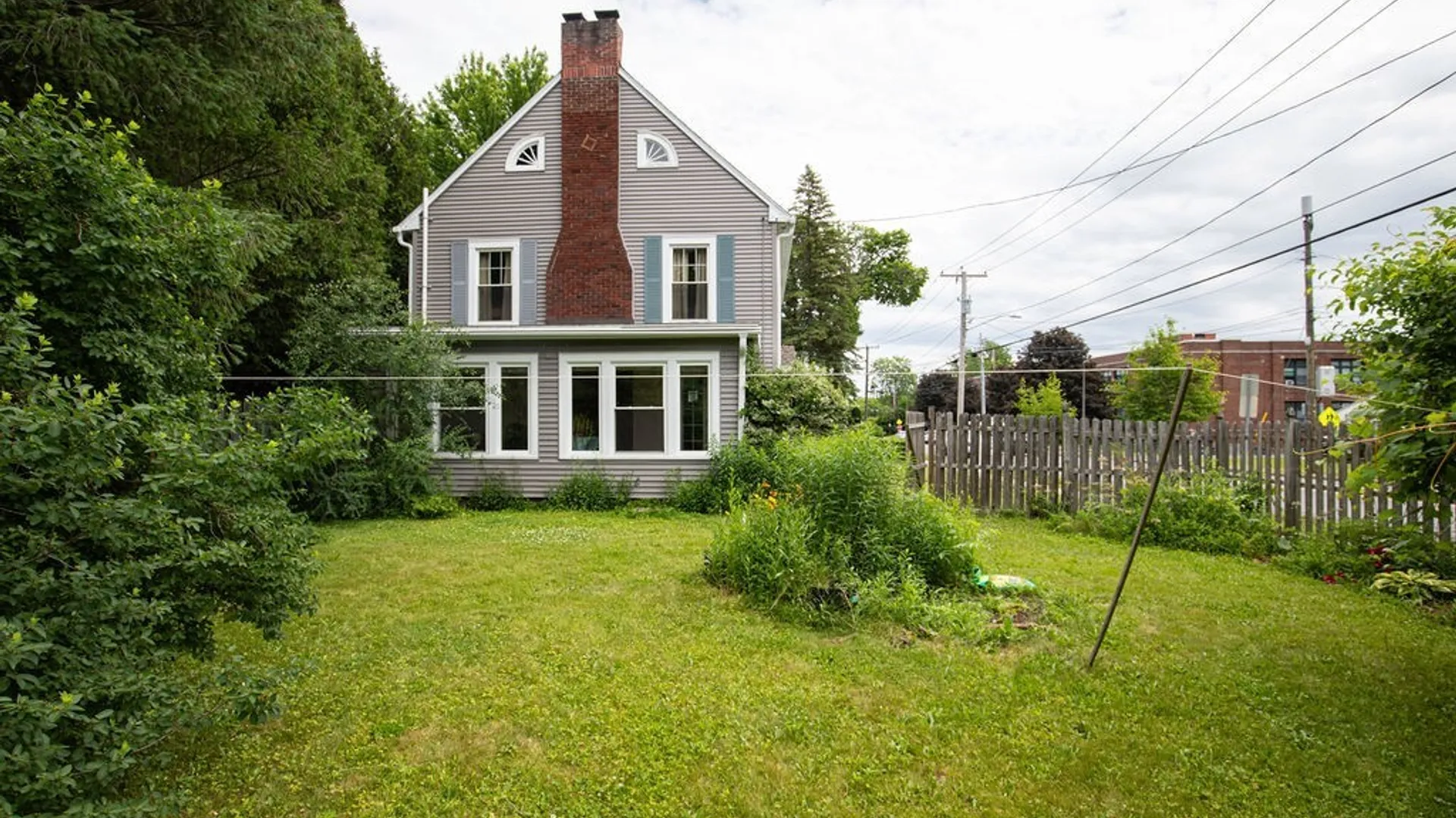 Property at 822 Glenwood Ave, Syracuse, NY 13207 12