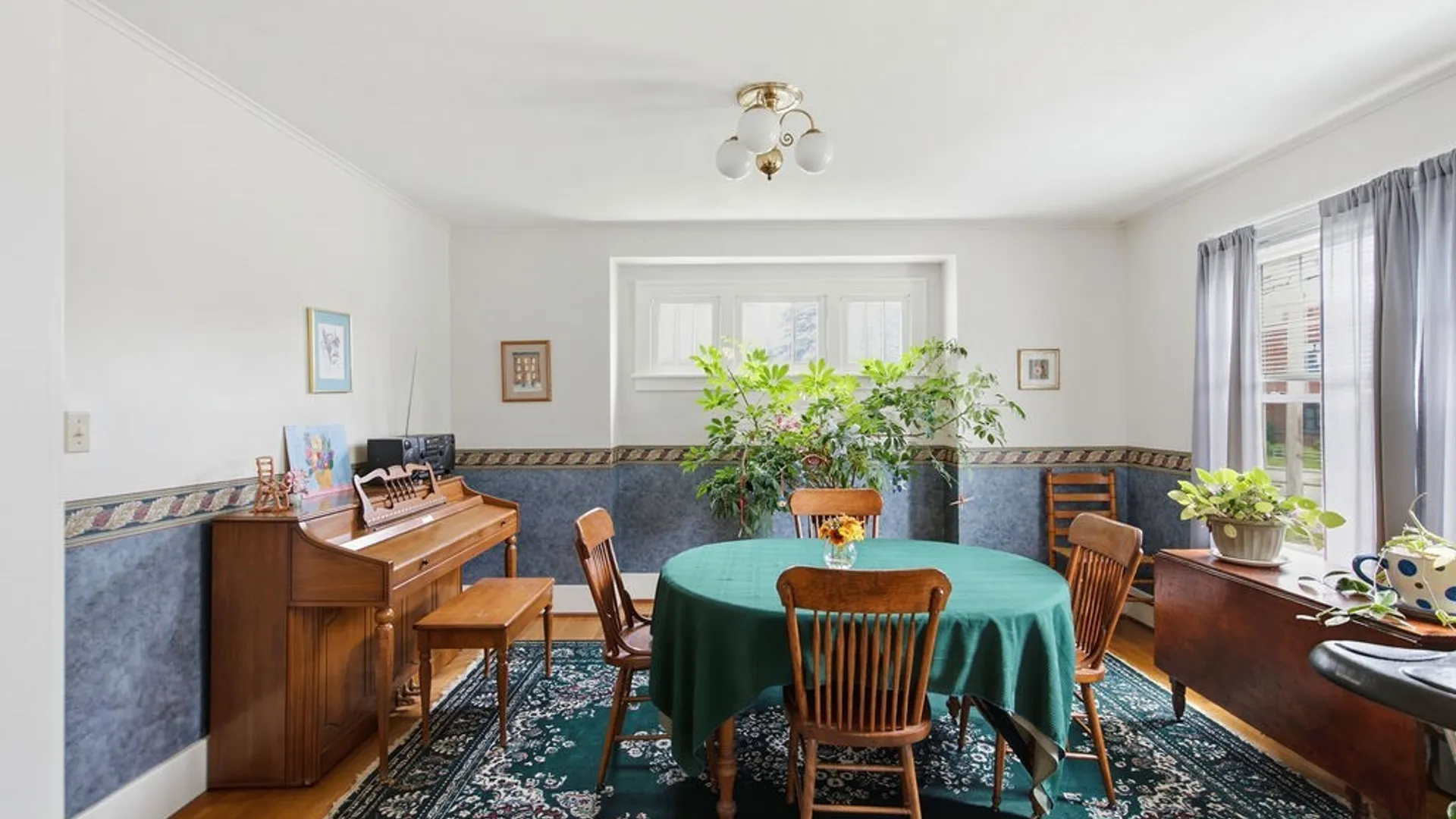 Property at 822 Glenwood Ave, Syracuse, NY 13207 21