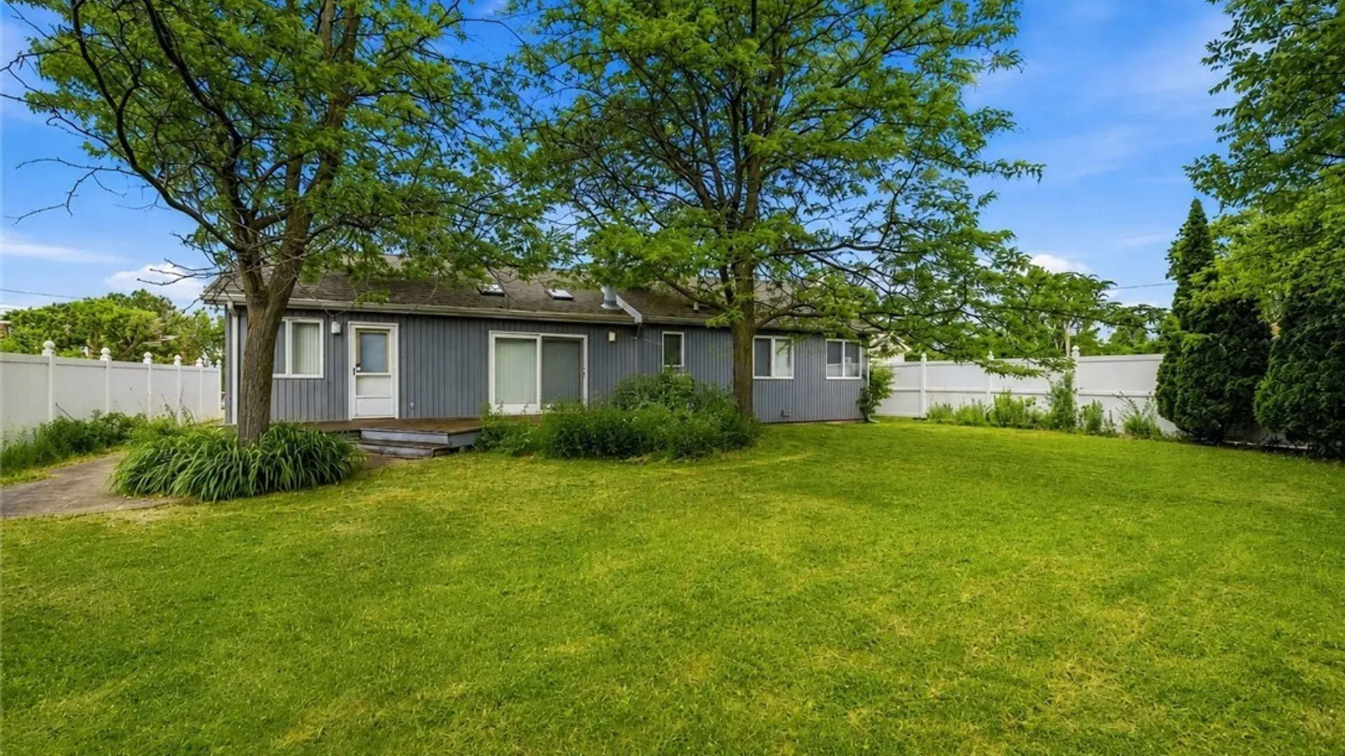 Property at 3231-3233 Military Road, Niagara, NY 14304 31