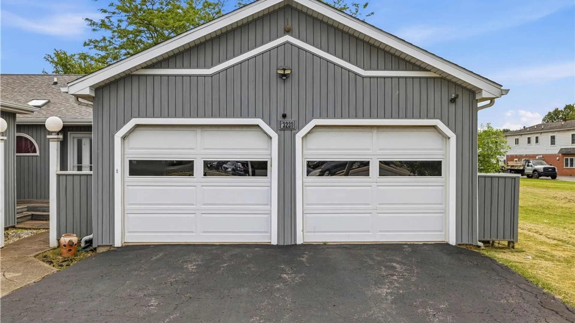 Property at 3231-3233 Military Road, Niagara, NY 14304 4