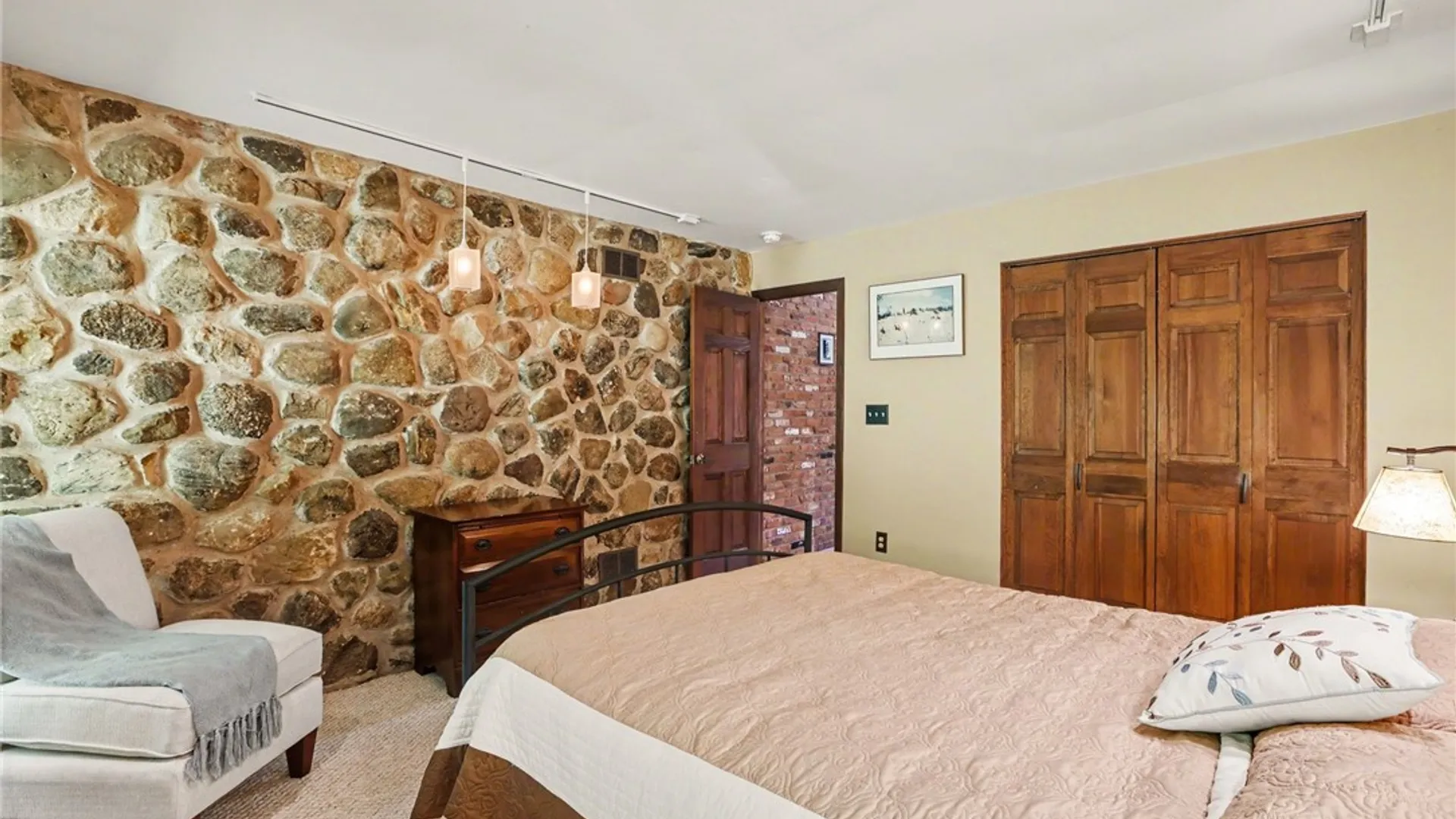 Property at 1722 Strong Road, Victor, NY 14564 12