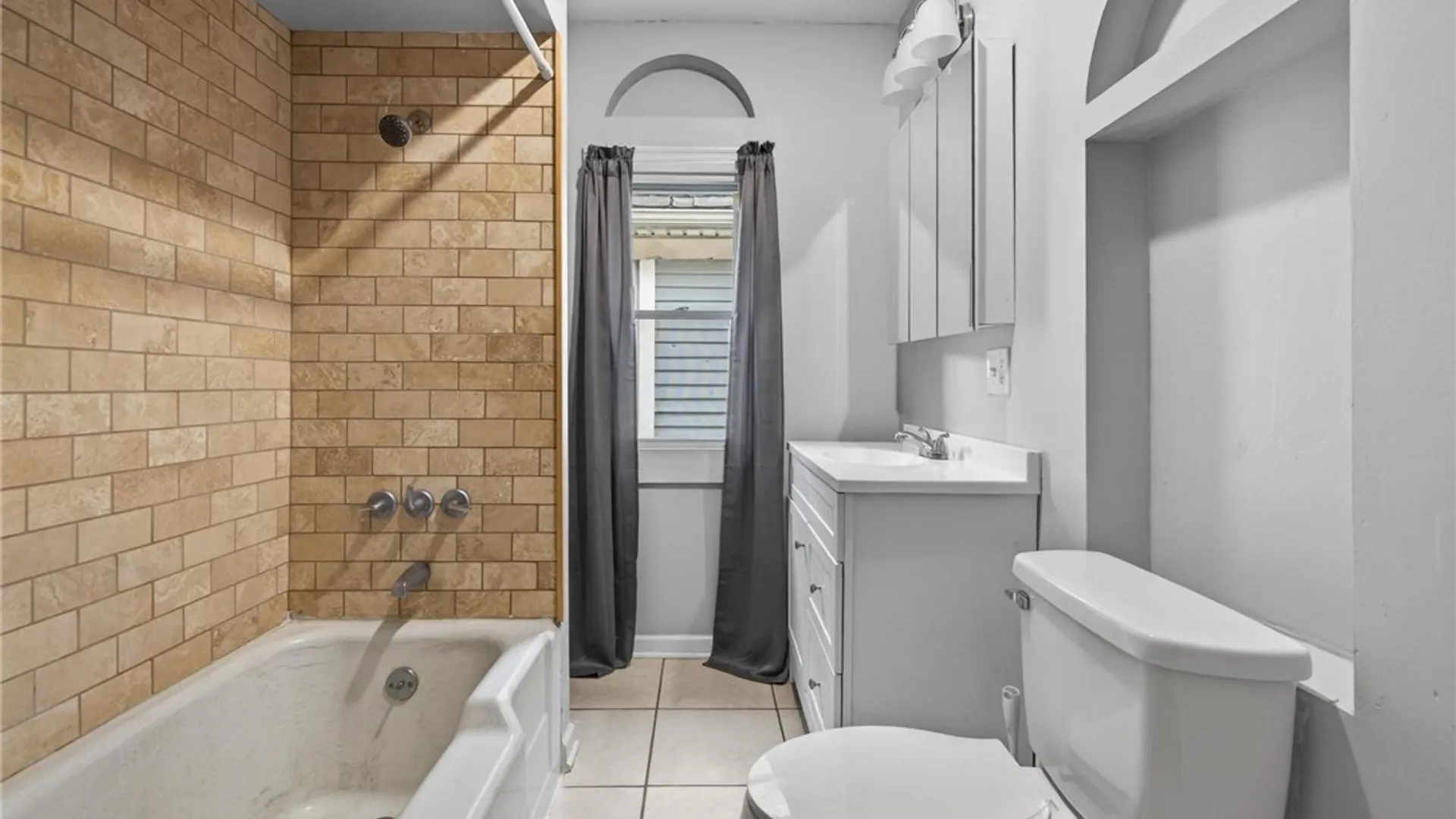 Property at 186 Riverside Avenue, Buffalo, NY 14207 28
