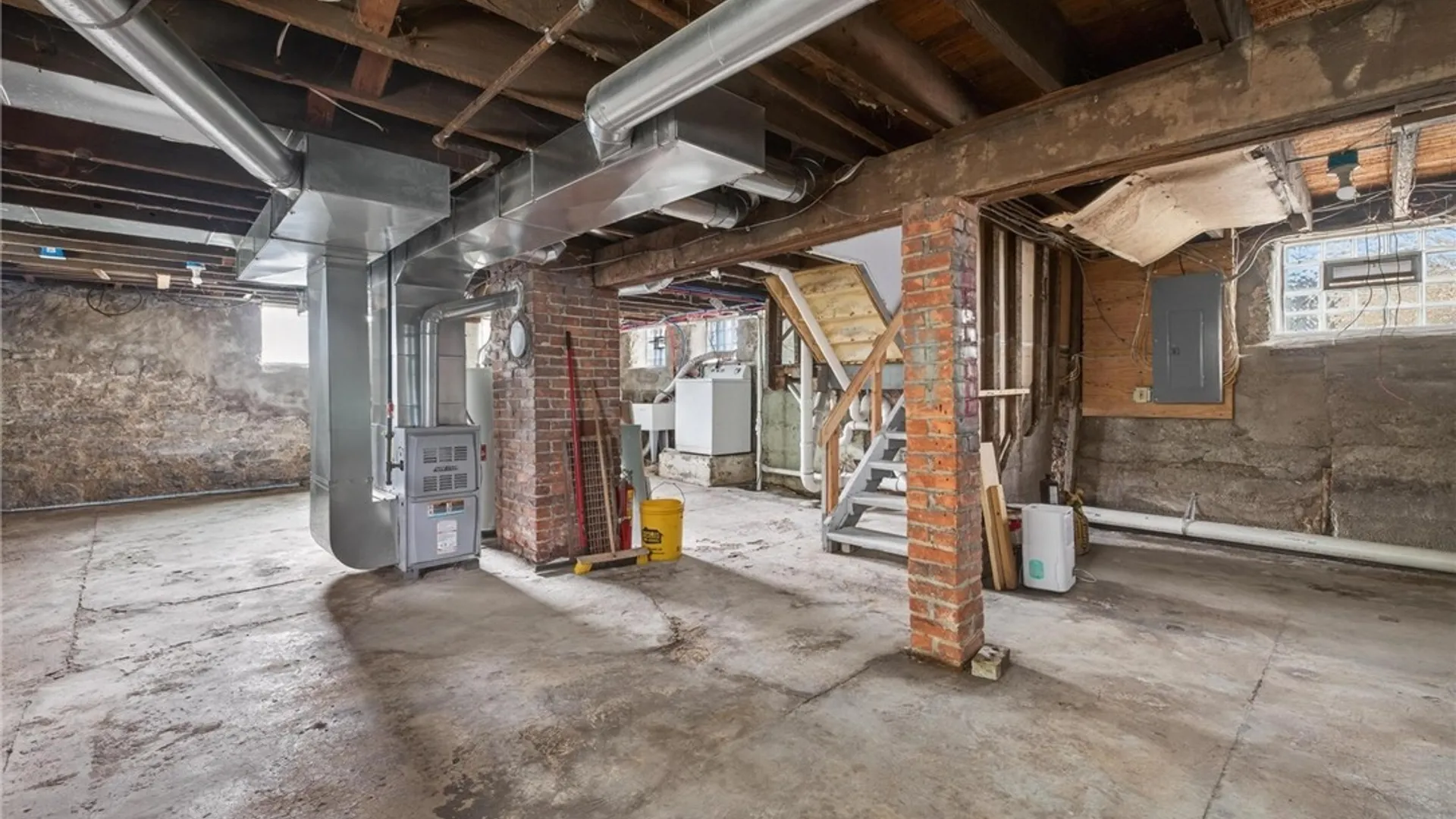 Property at 186 Riverside Avenue, Buffalo, NY 14207 33
