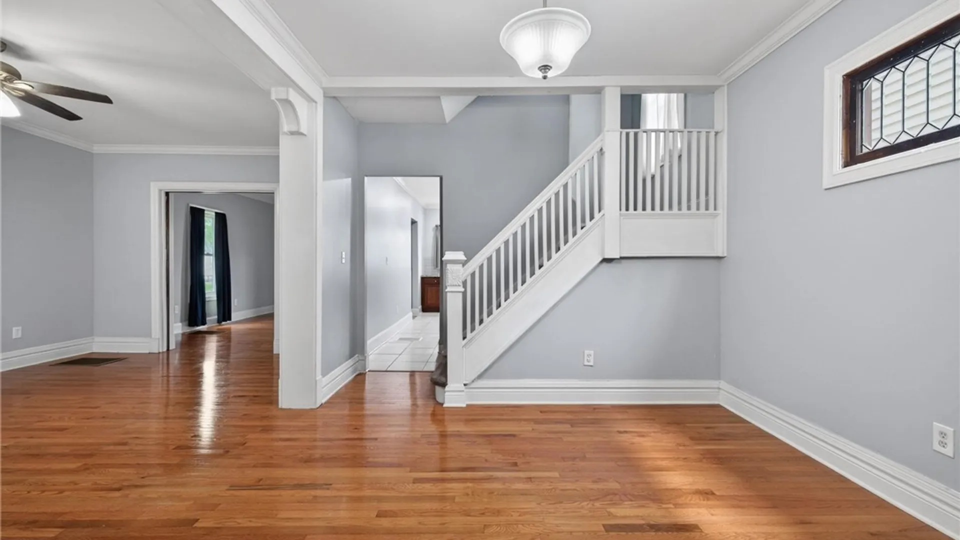 Property at 186 Riverside Avenue, Buffalo, NY 14207 4