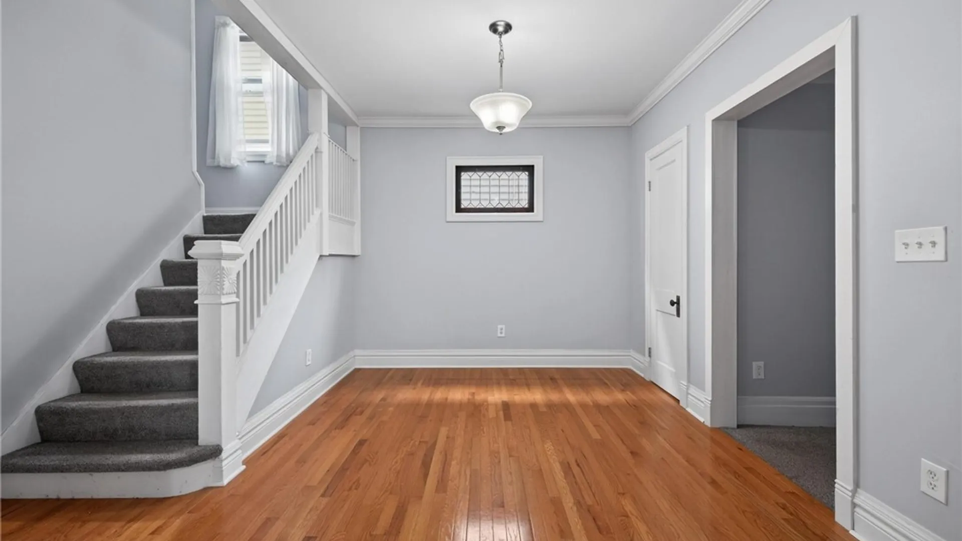 Property at 186 Riverside Avenue, Buffalo, NY 14207 6