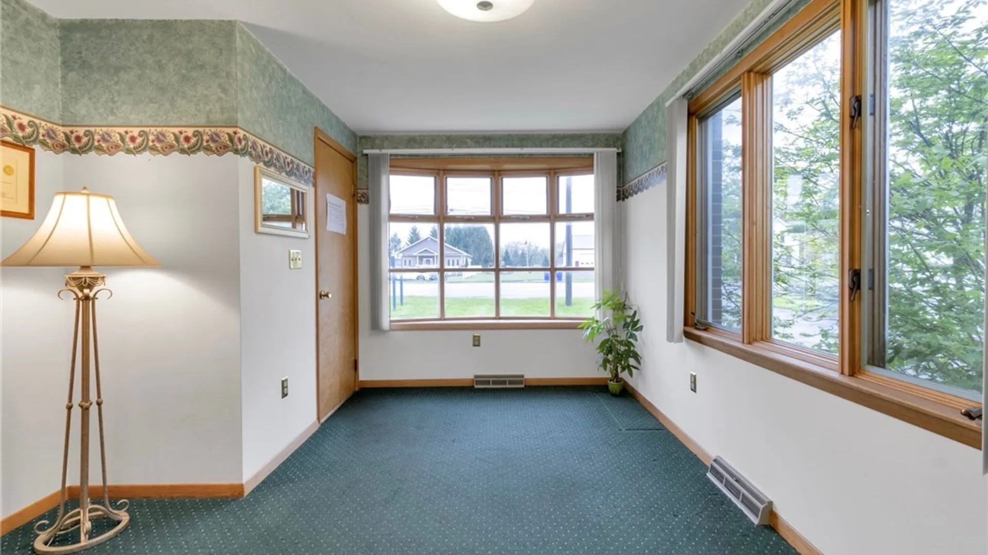 Property at 3700 Seneca Street, West Seneca, NY 14224 10