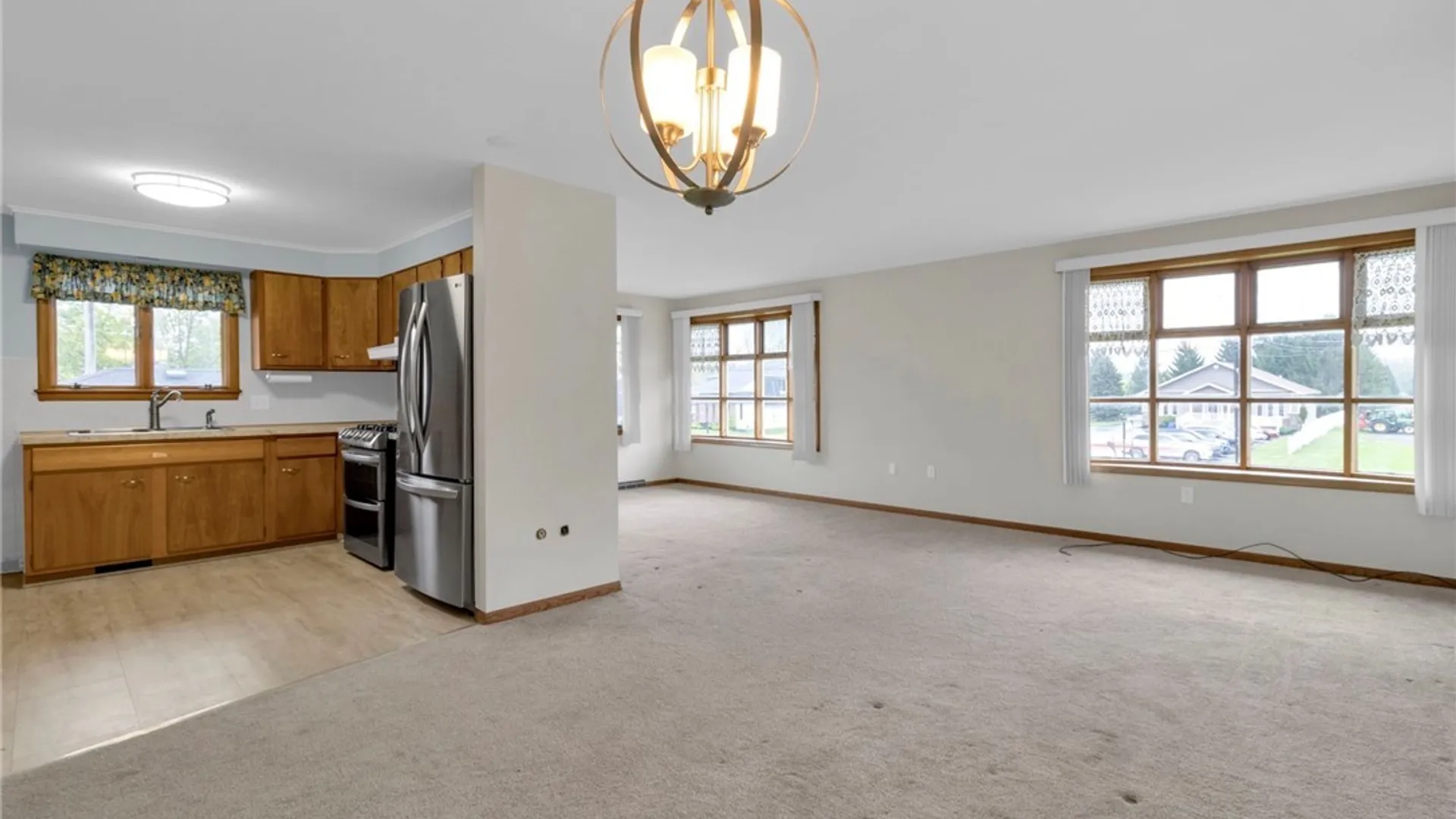 Property at 3700 Seneca Street, West Seneca, NY 14224 25