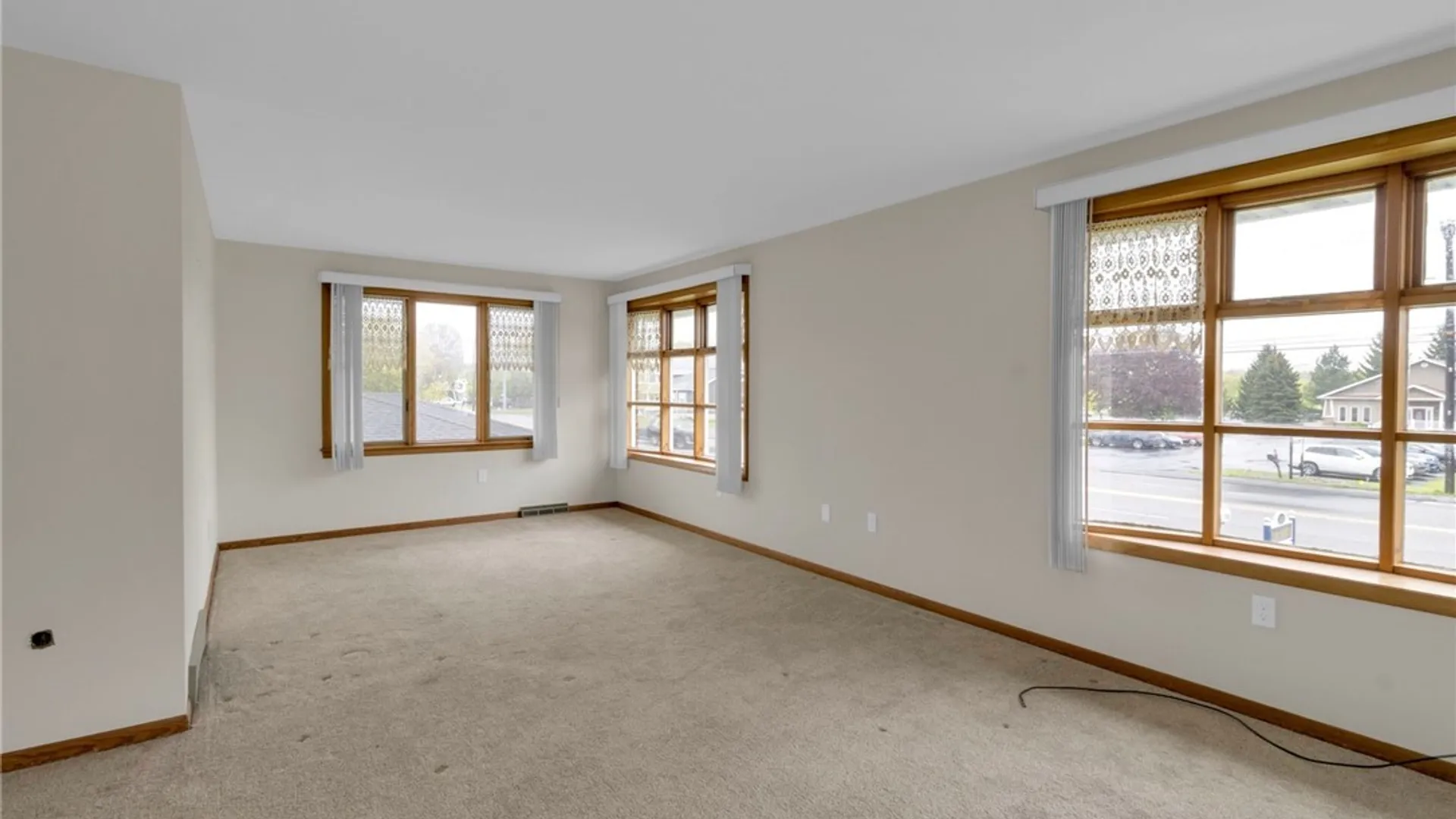 Property at 3700 Seneca Street, West Seneca, NY 14224 30