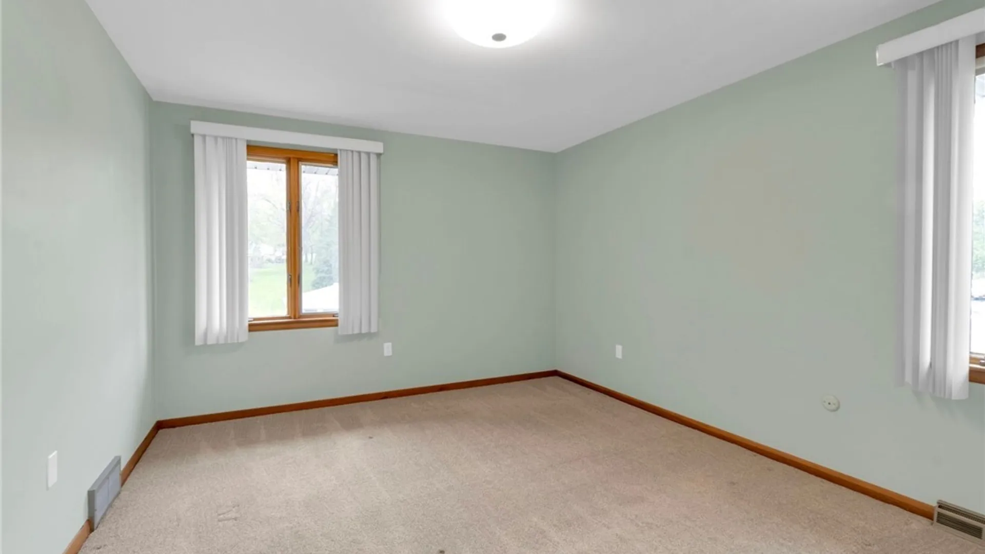 Property at 3700 Seneca Street, West Seneca, NY 14224 34