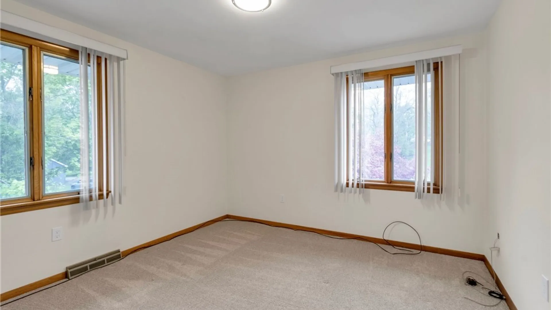 Property at 3700 Seneca Street, West Seneca, NY 14224 36