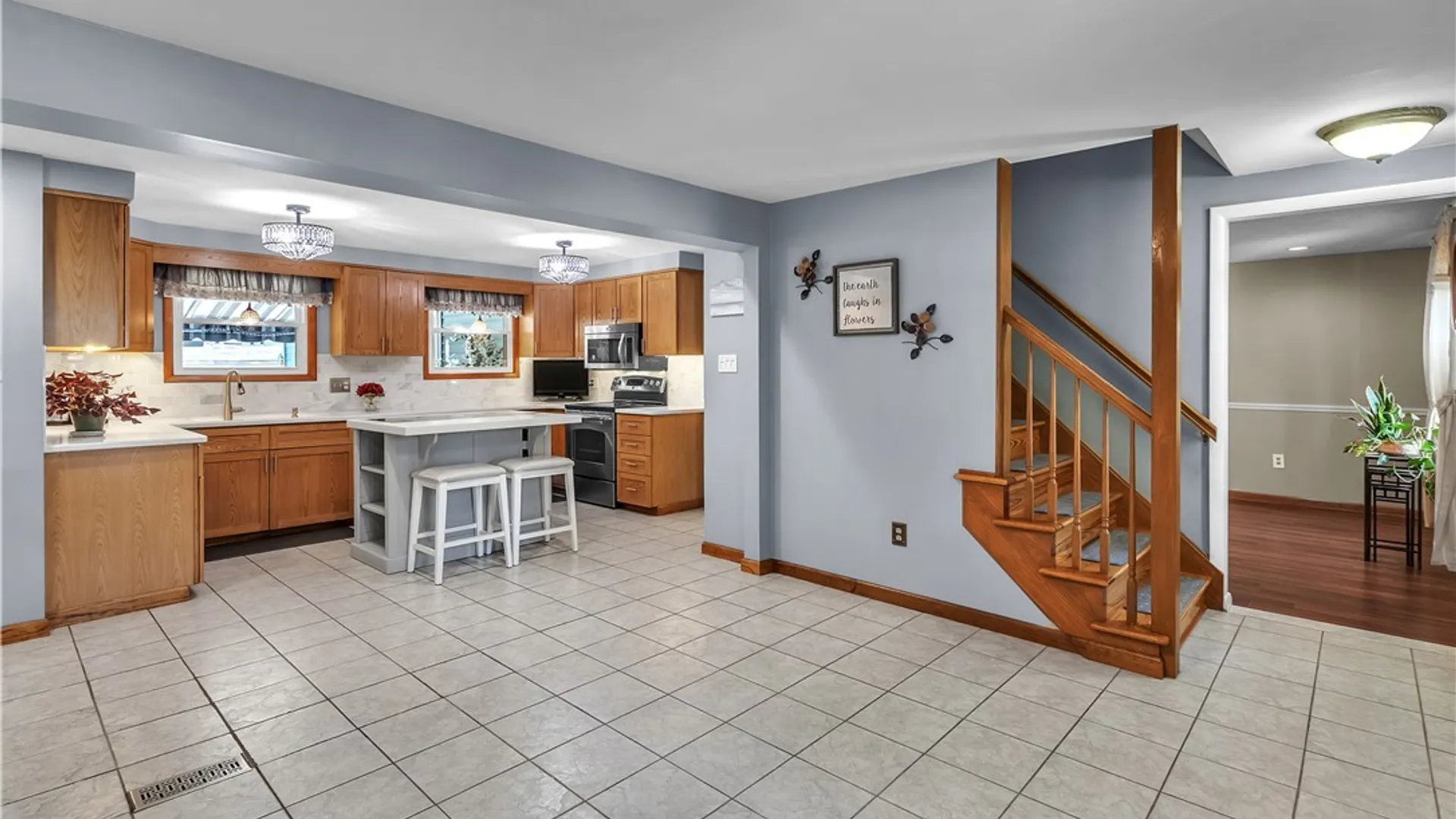 Property at 287 Brookside Terrace, Tonawanda, NY 14150 10