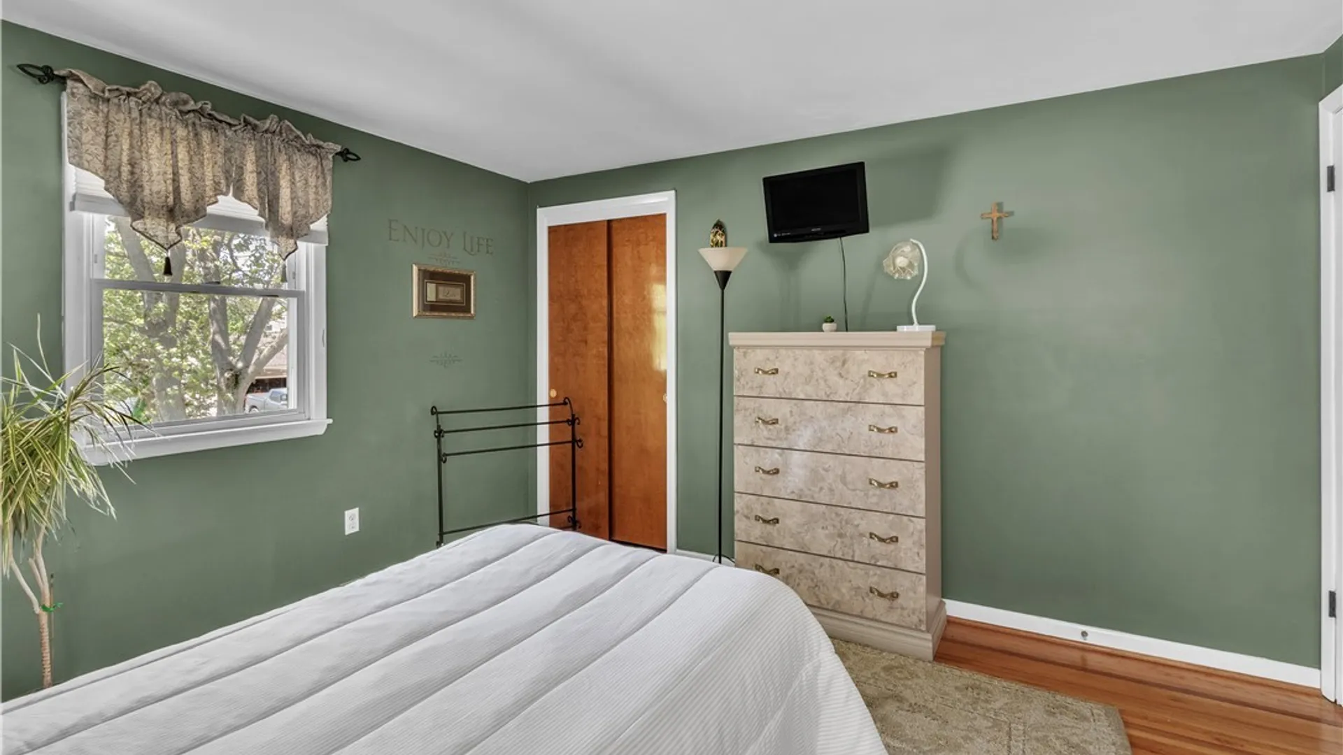 Property at 287 Brookside Terrace, Tonawanda, NY 14150 25