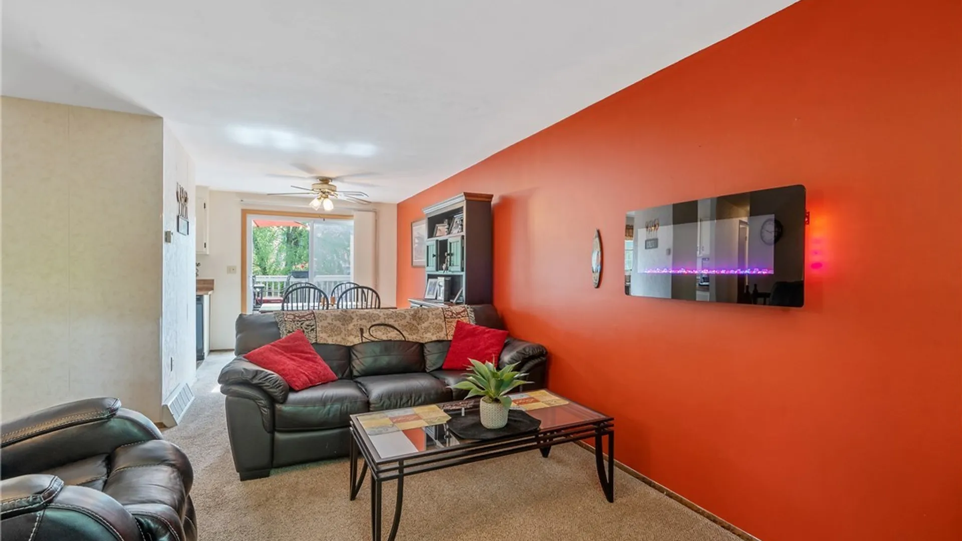 Property at 8448 Chinkapin Circle, Cicero, NY 13039 7
