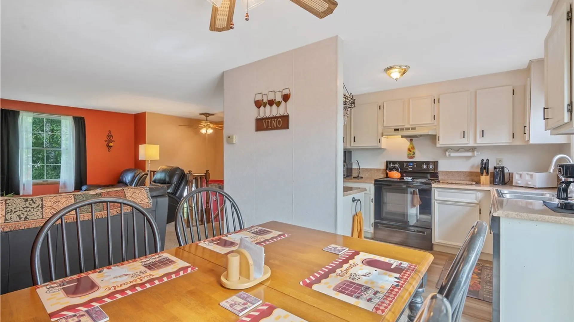 Property at 8448 Chinkapin Circle, Cicero, NY 13039 9