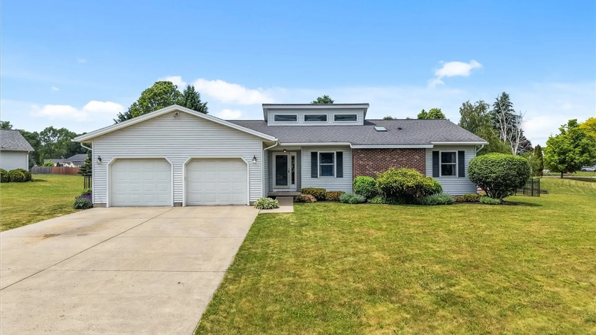Property at 3627 Worthington Place, Cortlandville, NY 13045 2