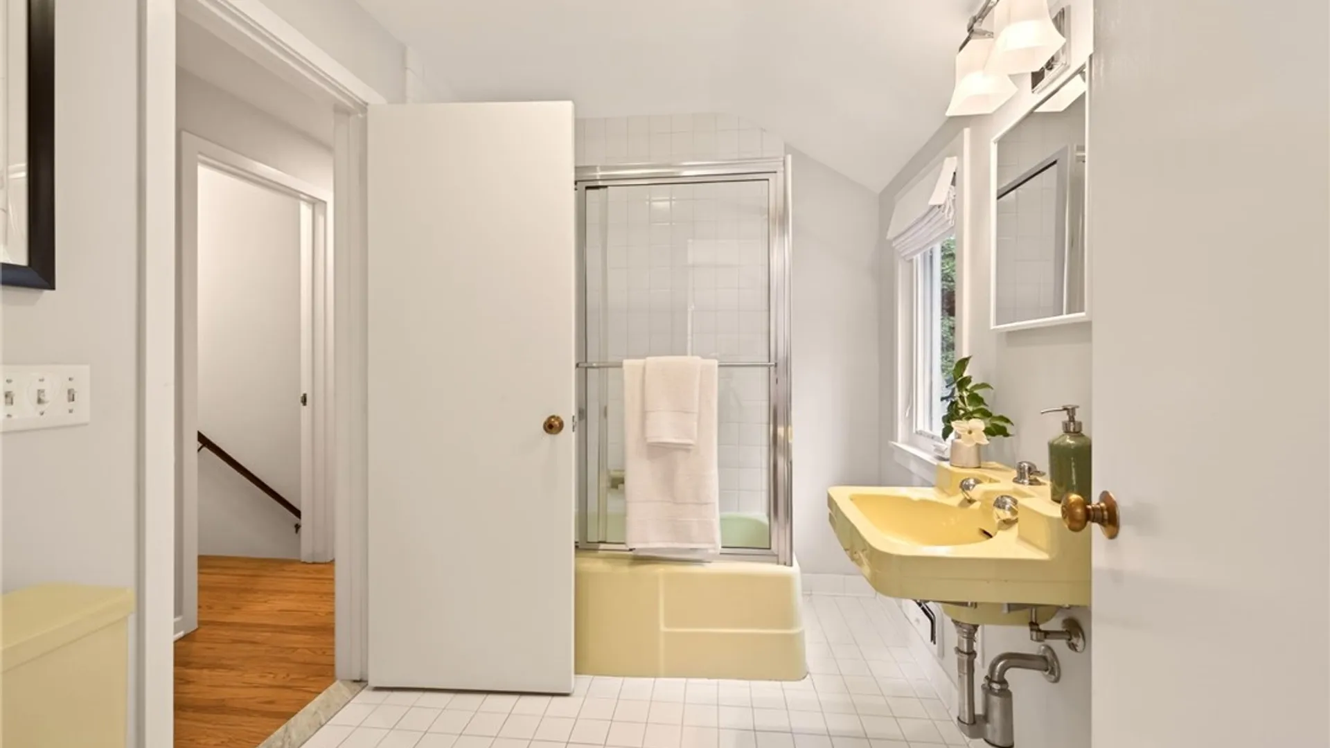Property at 1 Parsons Lane, Brighton, NY 14610 32