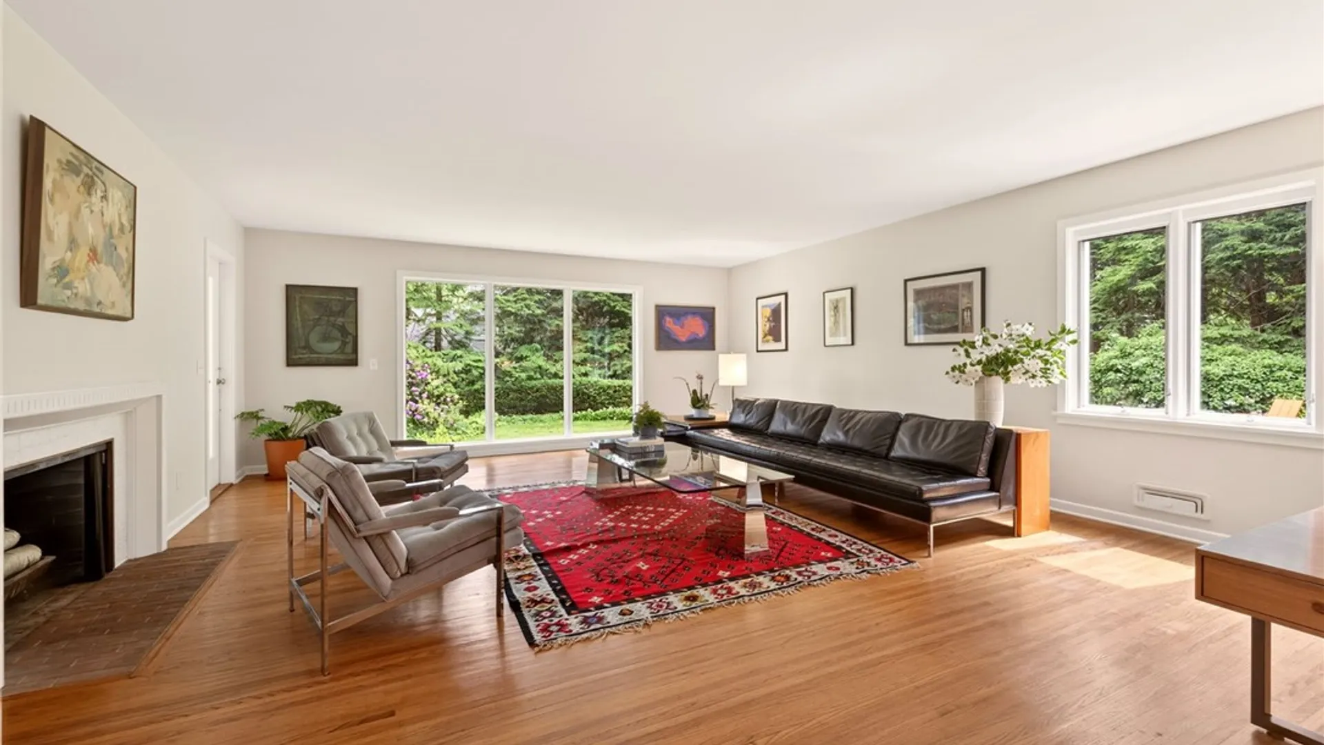 Property at 1 Parsons Lane, Brighton, NY 14610 8