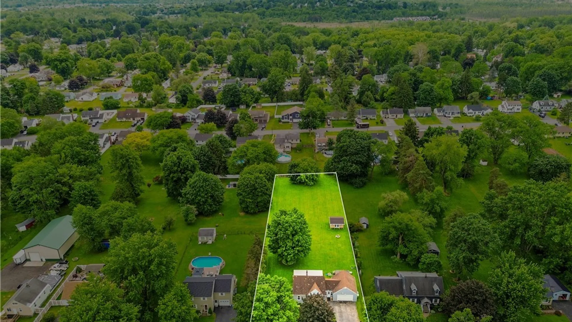 Property at 116 E Richmond Road, Manlius, NY 13057 32