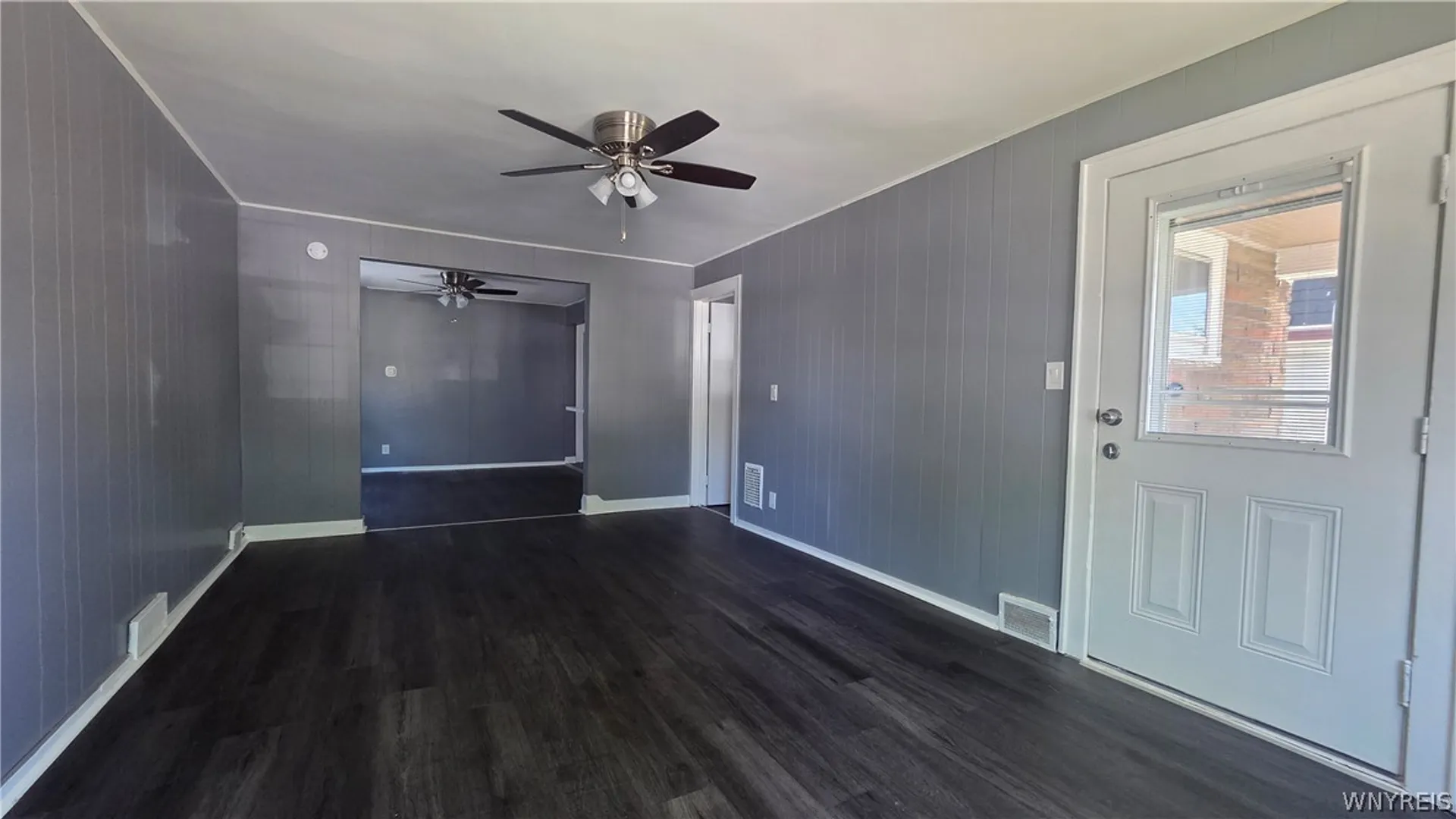 Property at 687 Lasalle Avenue, Buffalo, NY 14215 4
