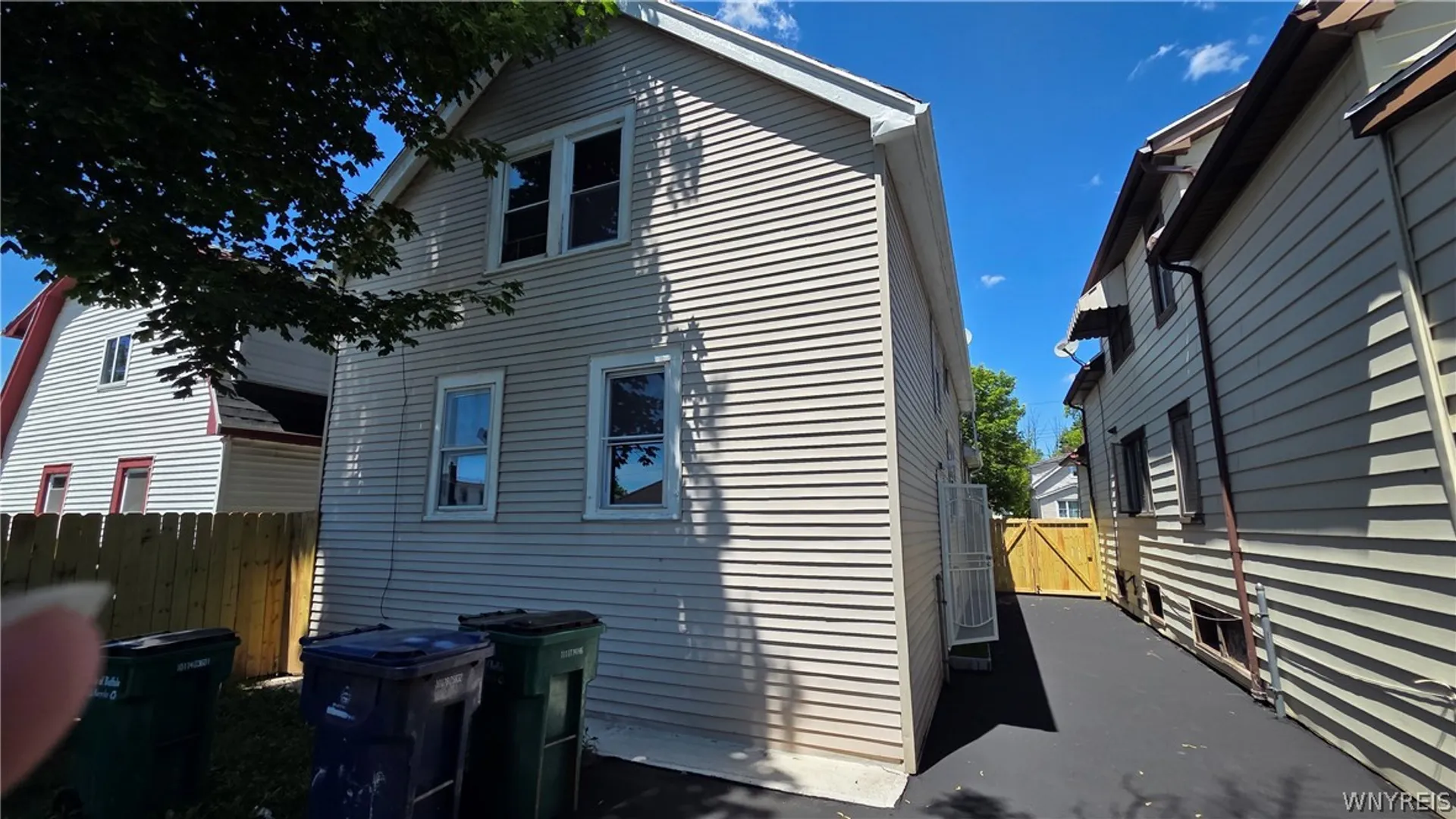 Property at 687 Lasalle Avenue, Buffalo, NY 14215 42