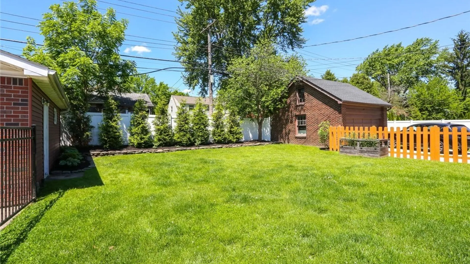 Property at 99 Darwin Drive, Amherst, NY 14226 22