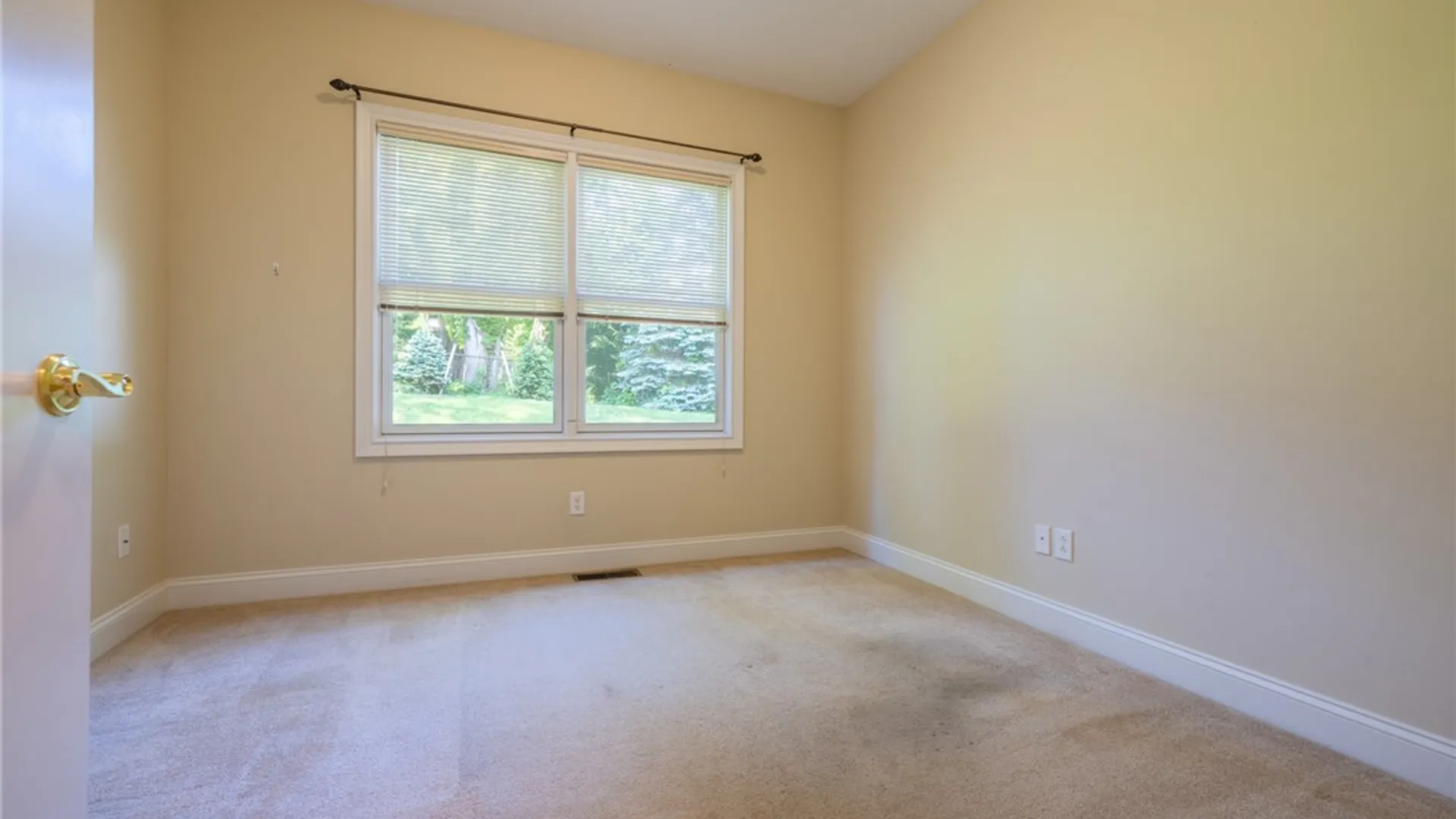 Property at 57 Waterworks Drive, East Rochester, NY 14445 26