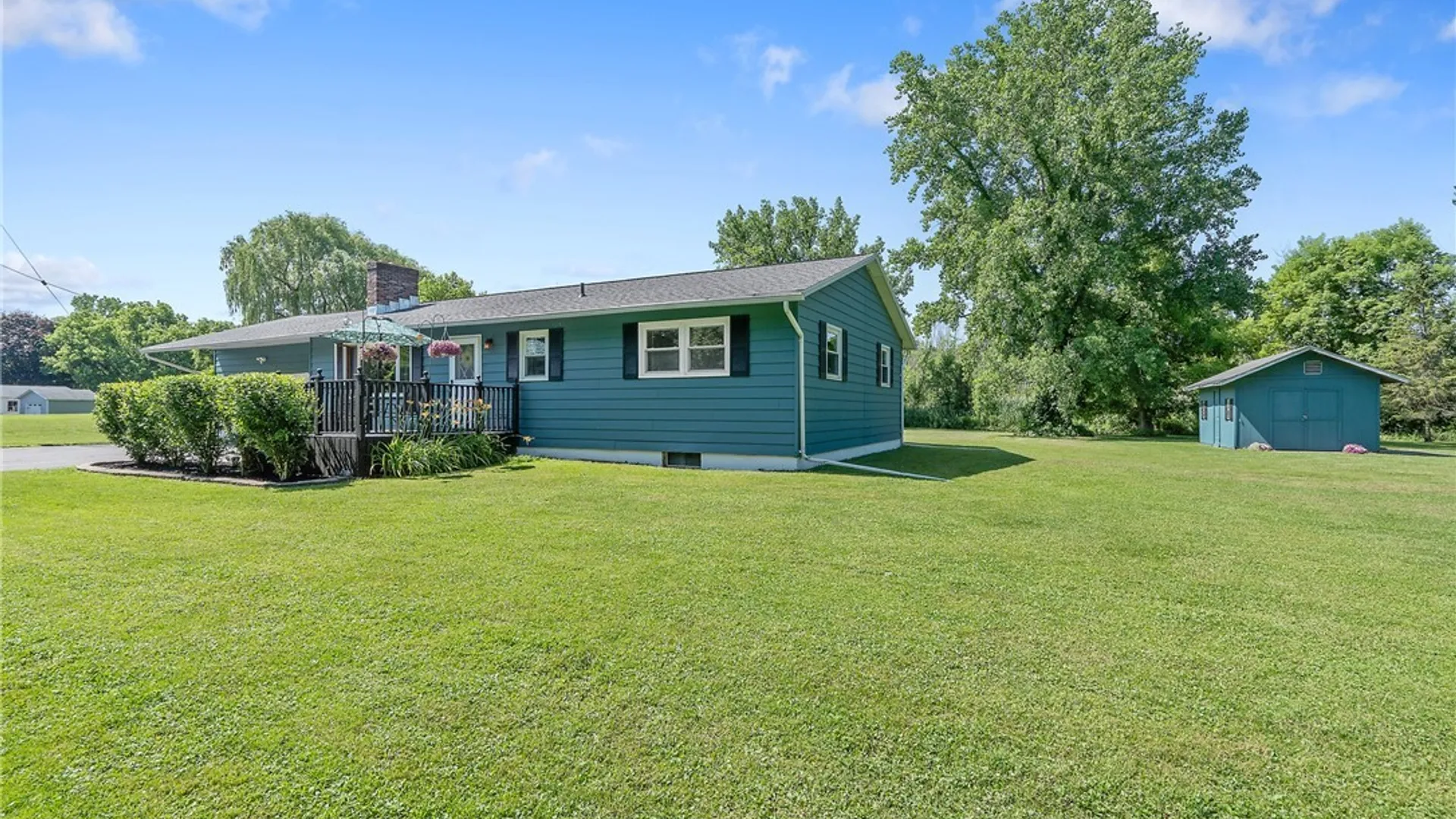 Property at 6305 1/2 Newport Road, Camillus, NY 13164 2