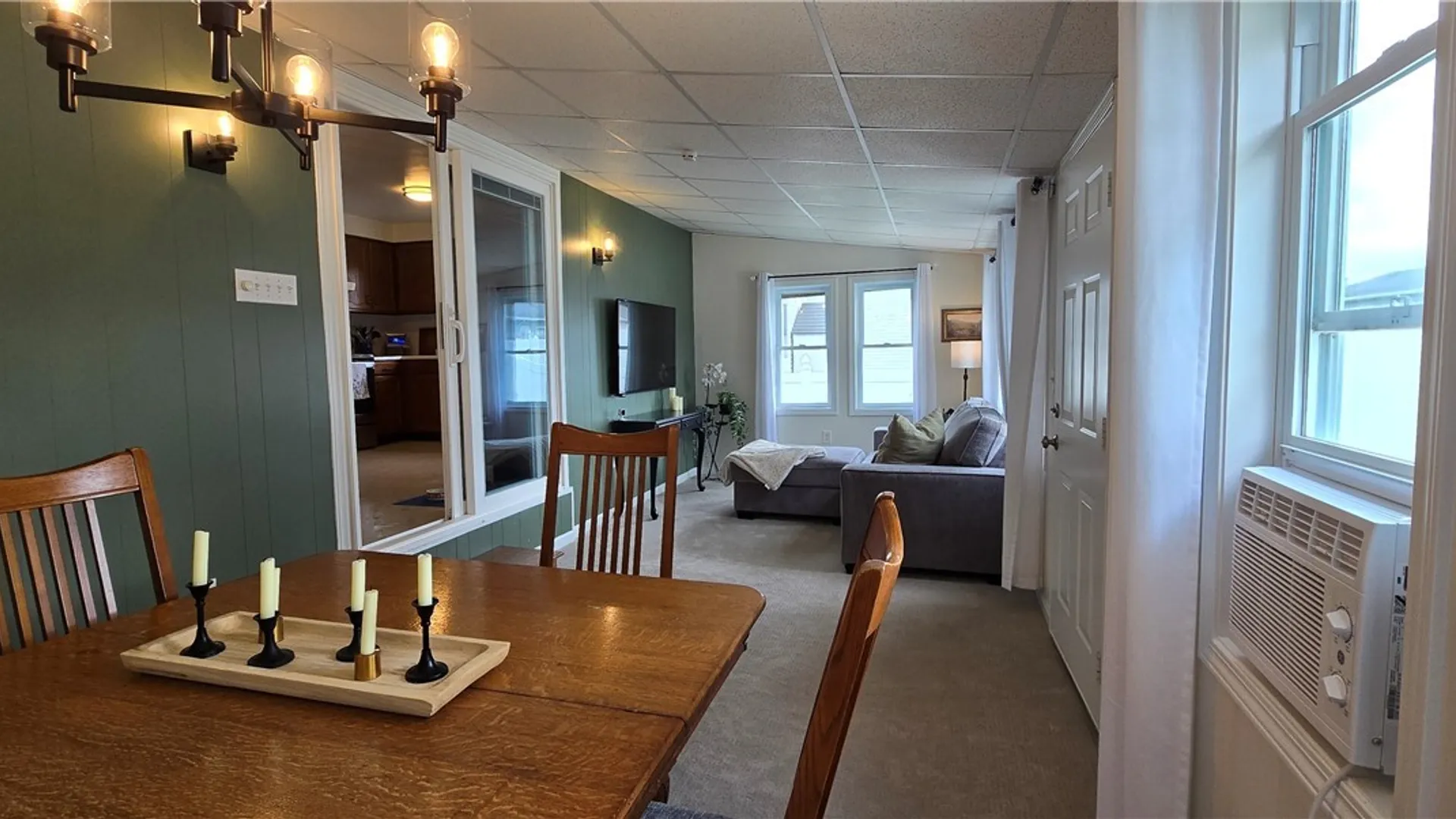 Property at 1543 Benjamin Drive, Niagara Falls, NY 14304 9