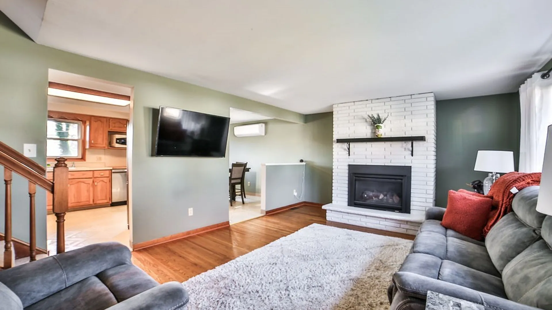 Property at 139 Rosewood Drive, West Seneca, NY 14224 12