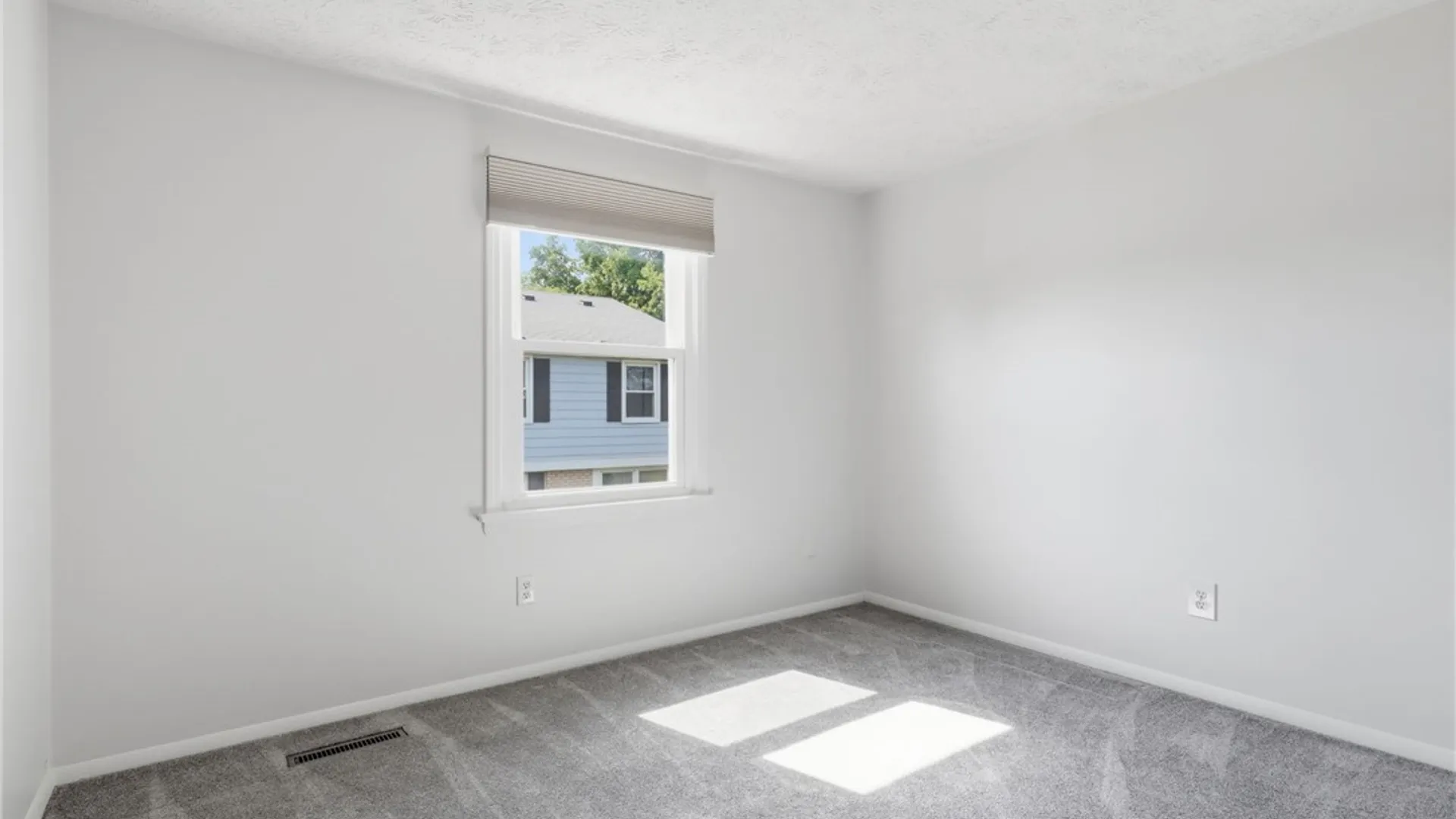 Property at 97 Springwood Drive, Webster, NY 14580 12